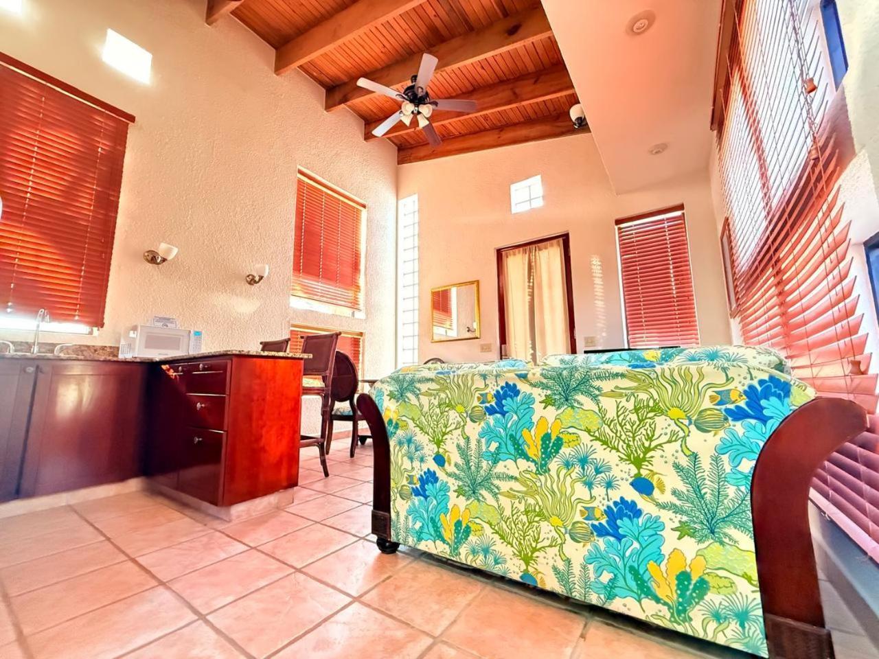 Las Sirenas by Mayan Princess Two Bedroom Family Suite