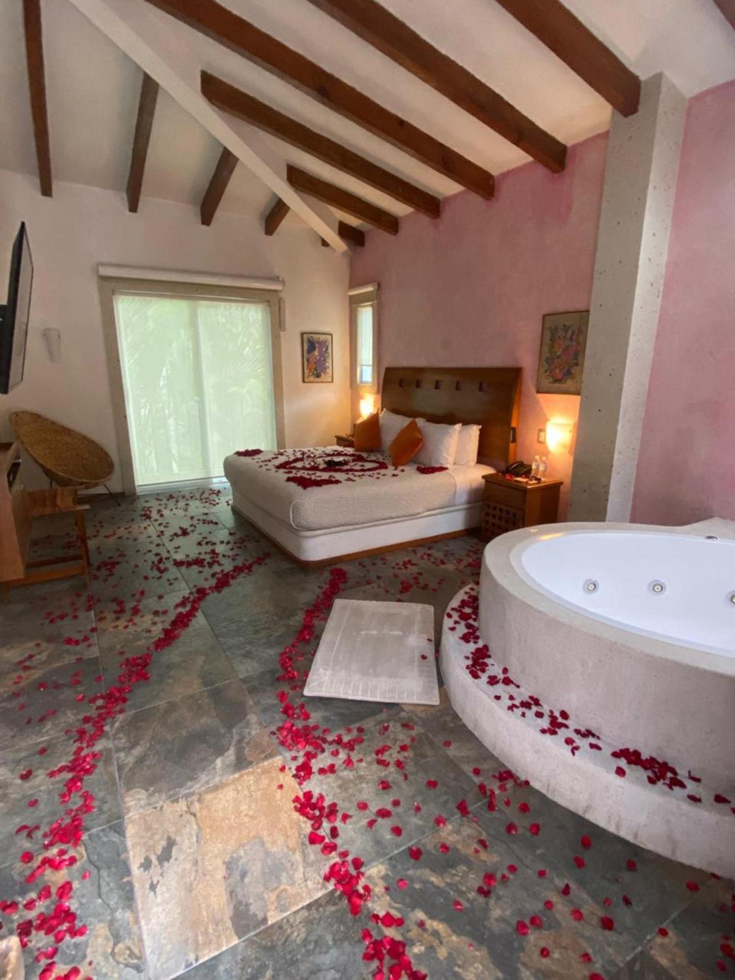 Suite Deluxe con bañera de hidromasaje