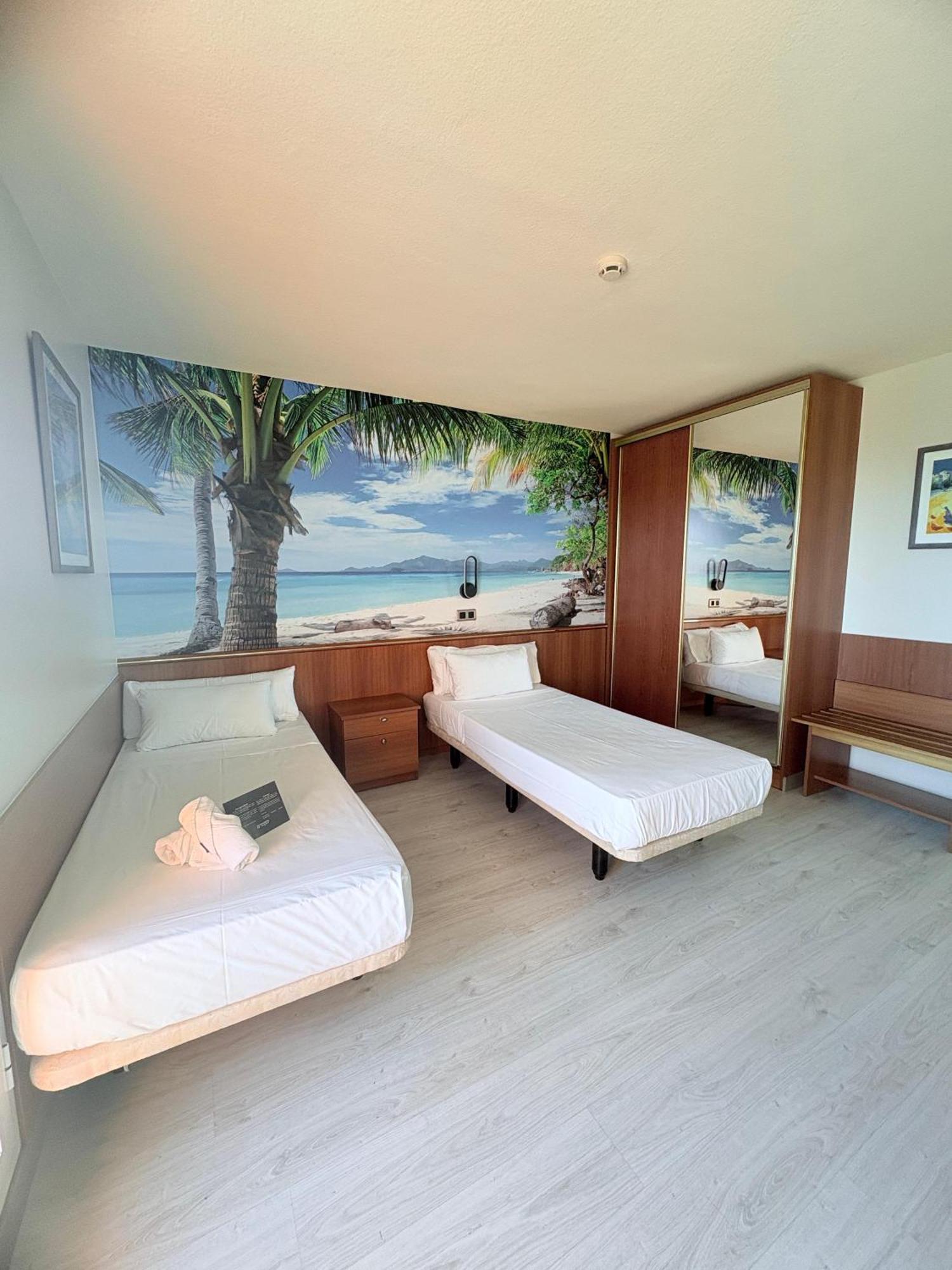 Double Room Two Double Beds