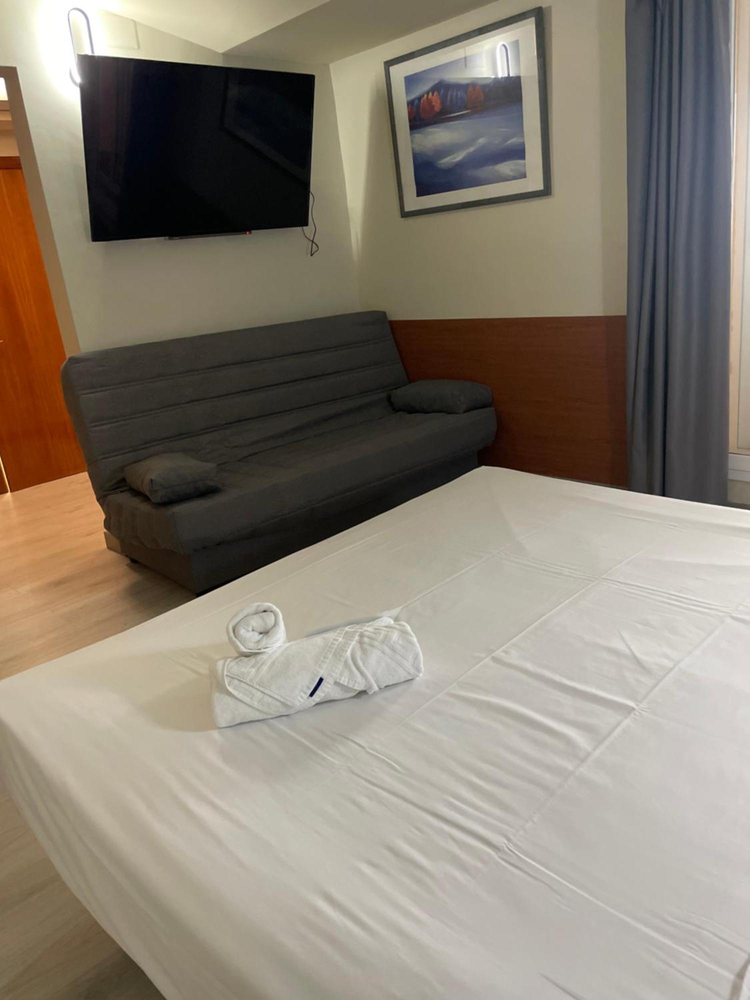 Premium Quadruple Room
