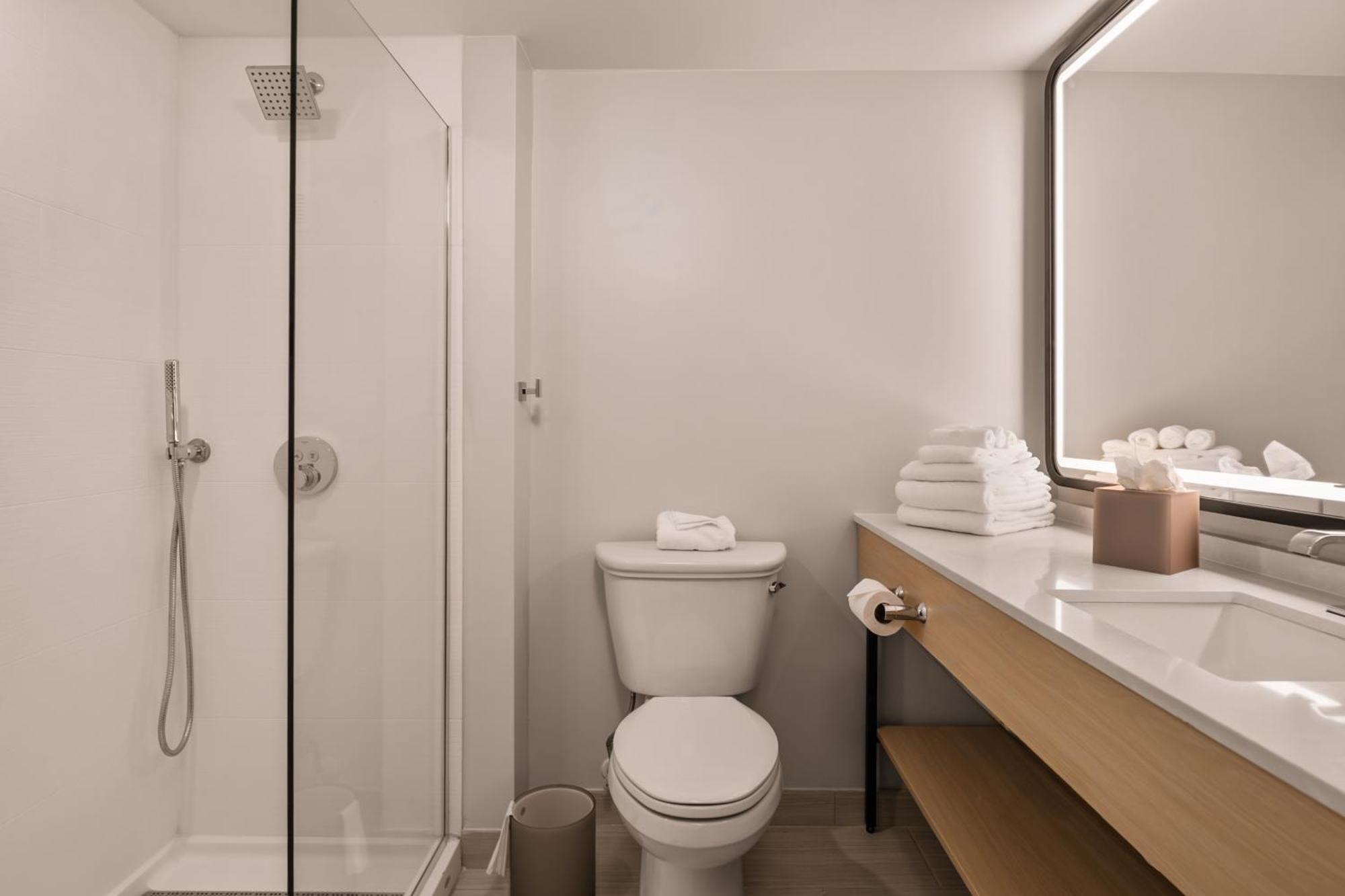 Quarto com 2 Camas Queen-size - Não Fumantes