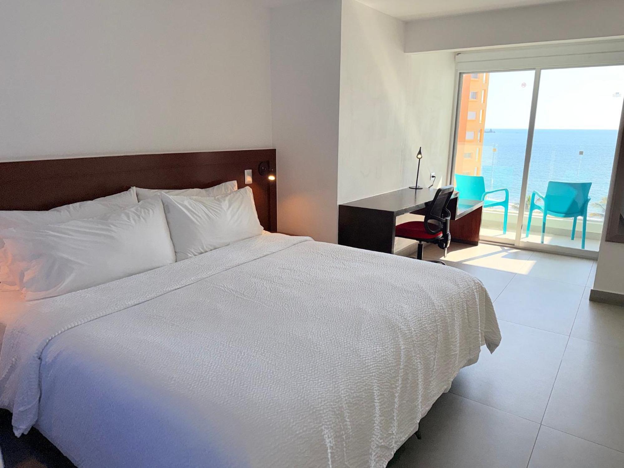 Standard King Room Ocean View High Floor,1756647869:JPEG