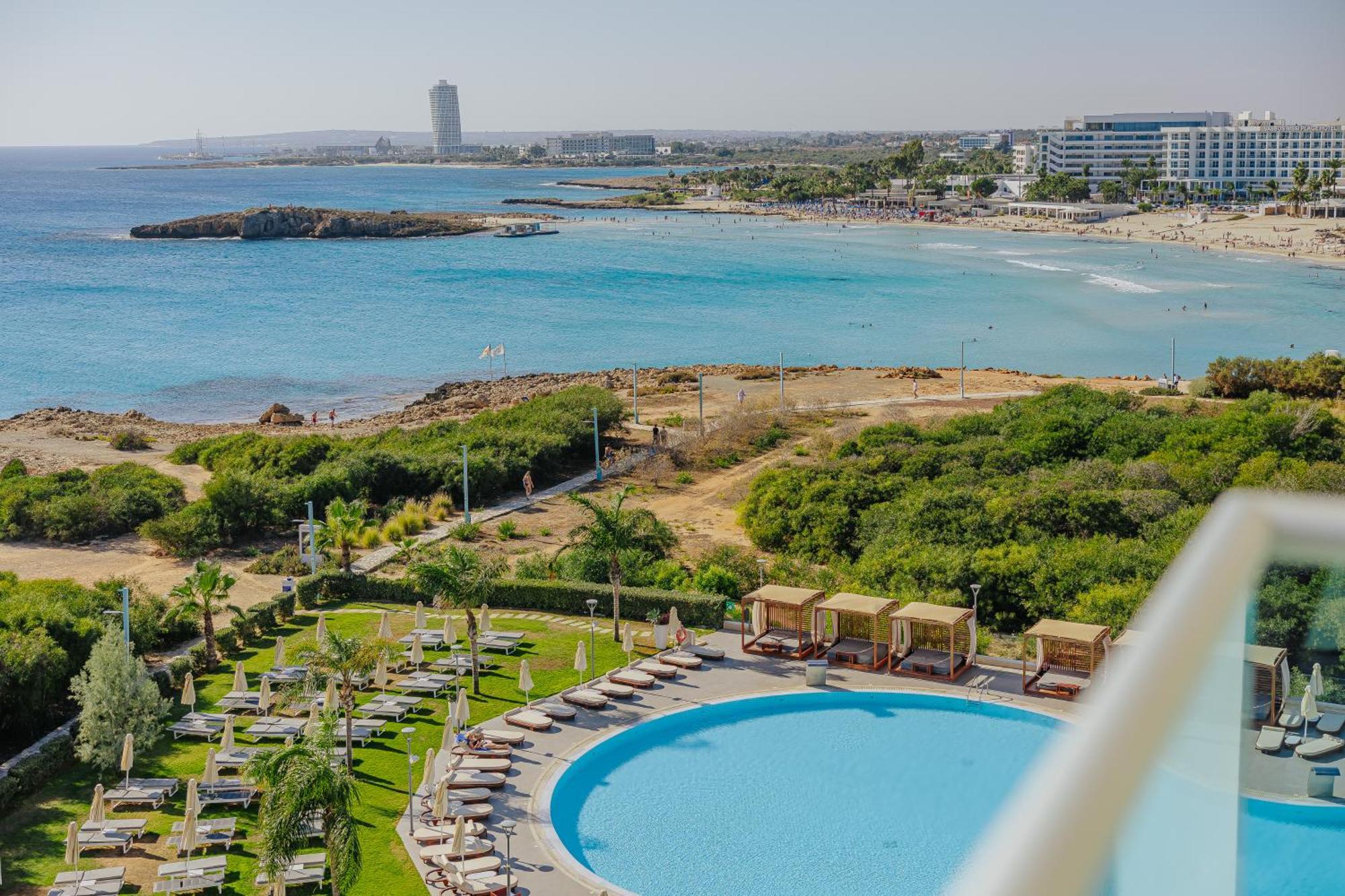 Deluxe Panoramic Sea View