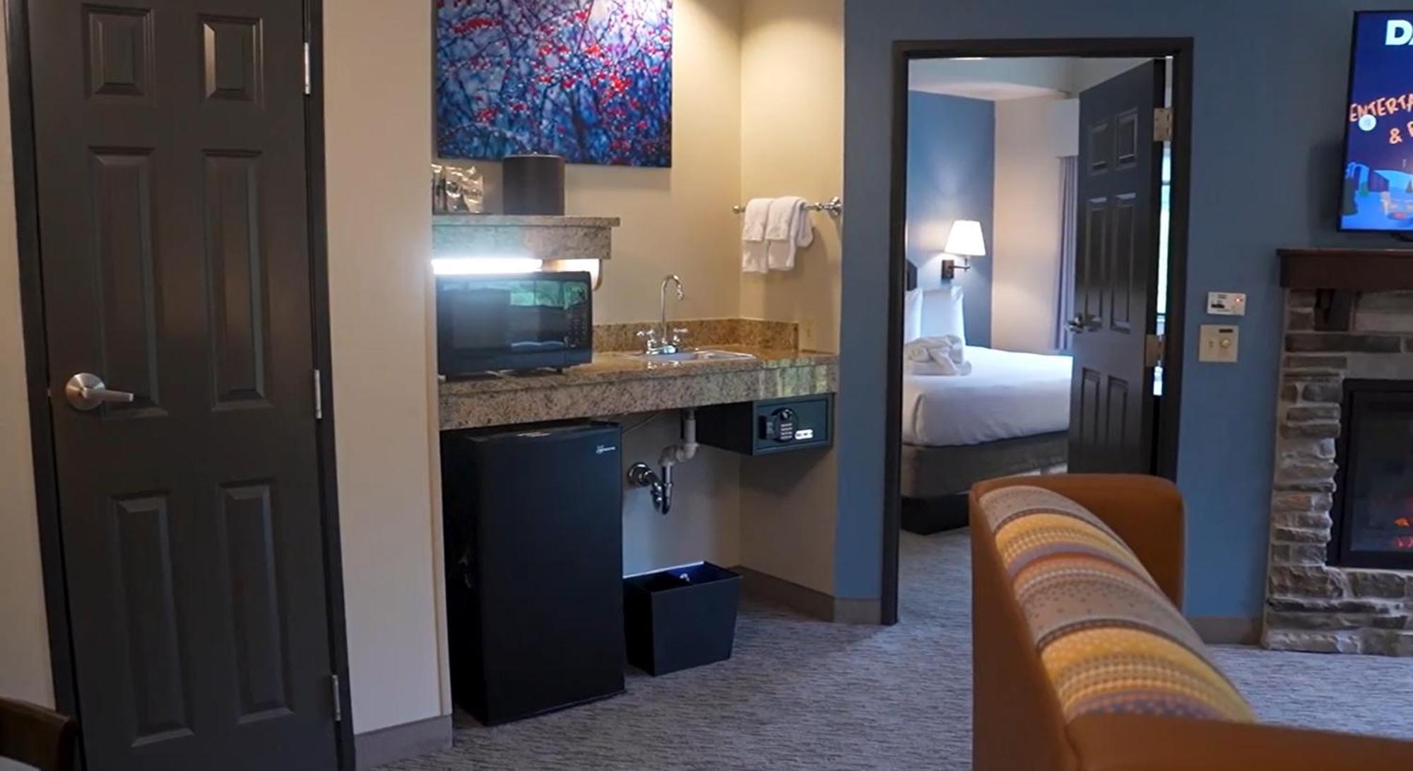 1 Bedroom Suite,1756801299:JPEG