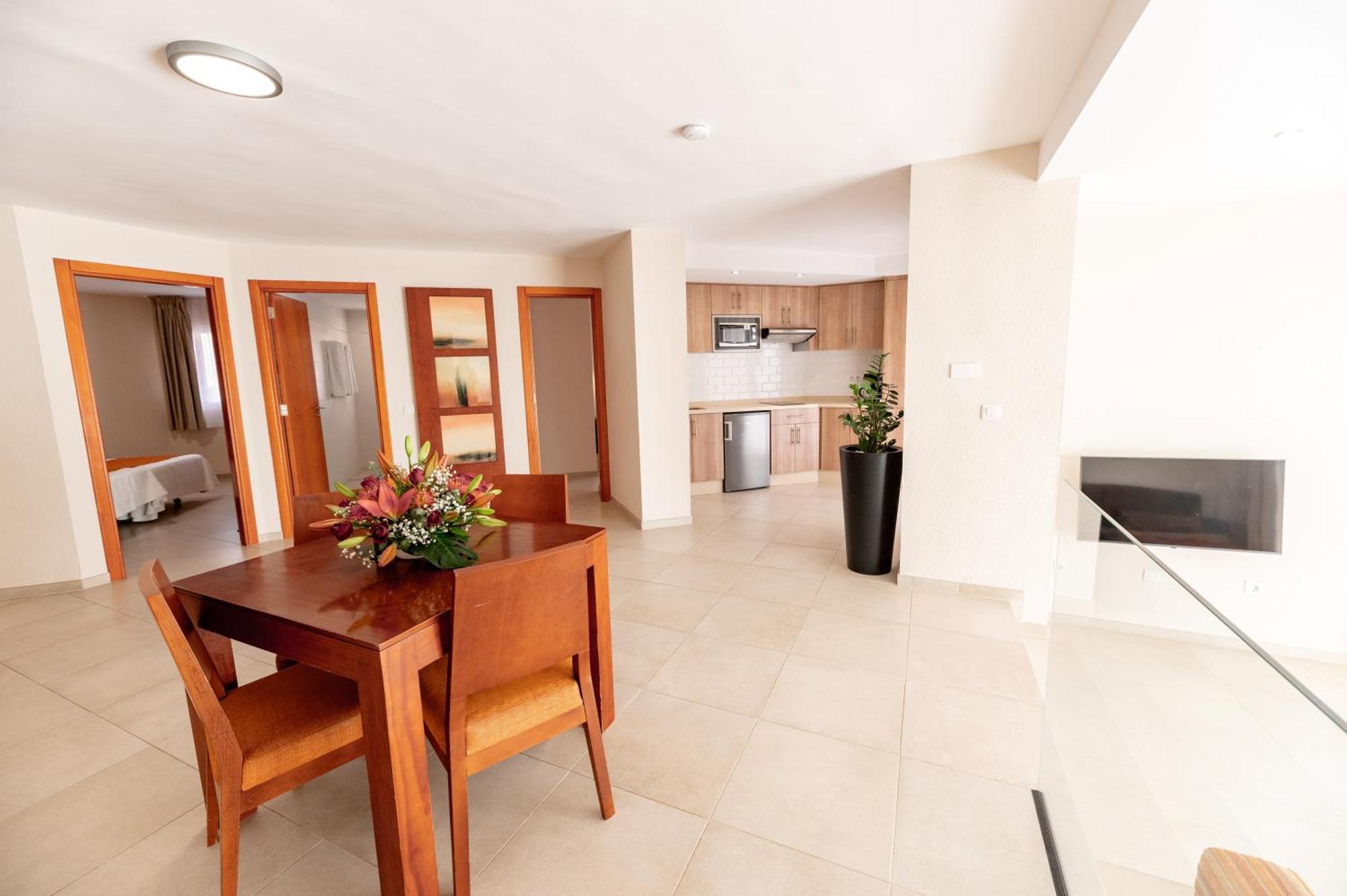 Two Bedroom Superior Apartment Sea View