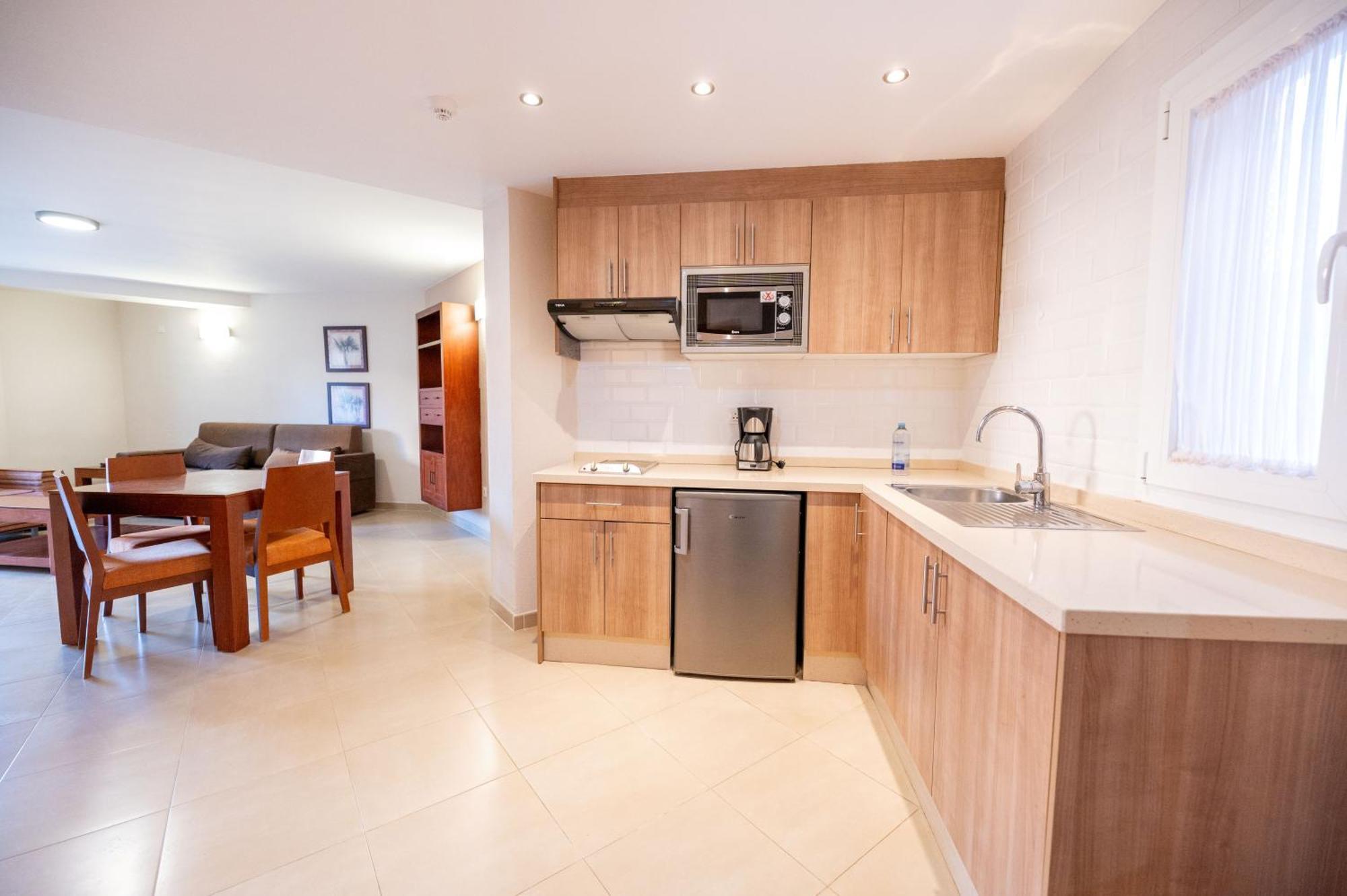 One-Bedroom Apartment 1