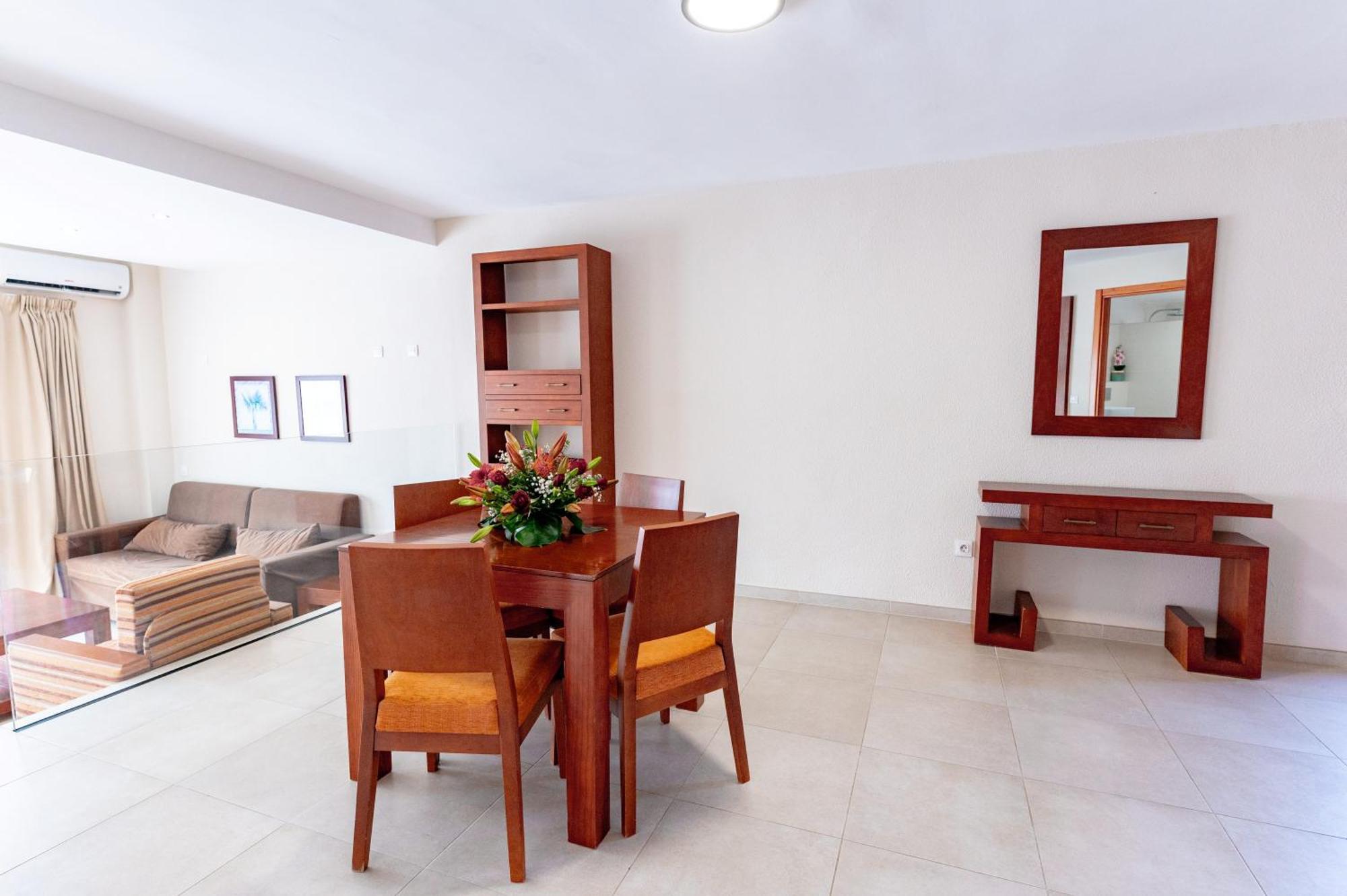 Two Bedroom Superior Apartment Sea View