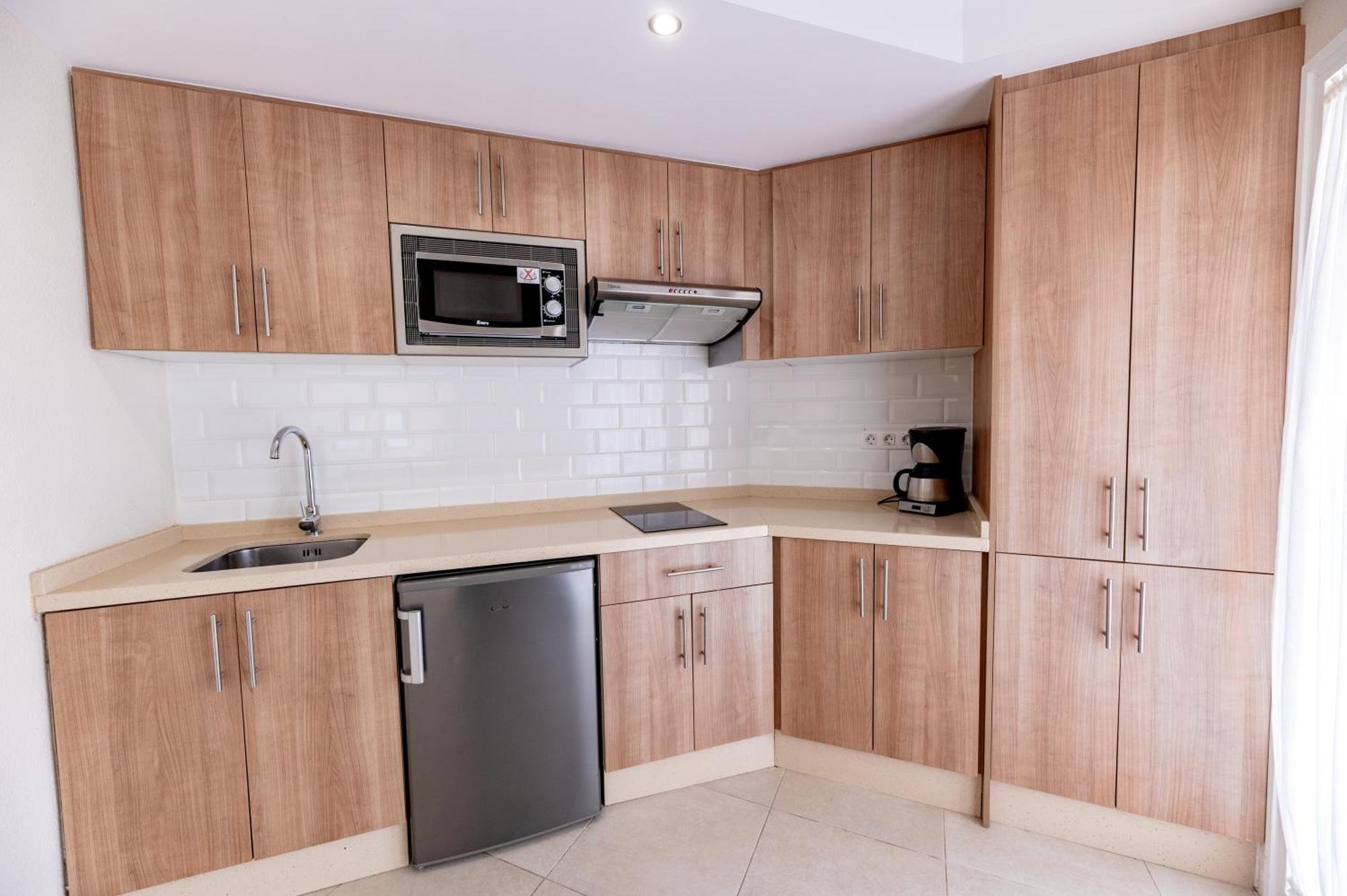 Two Bedroom Superior Apartment Sea View