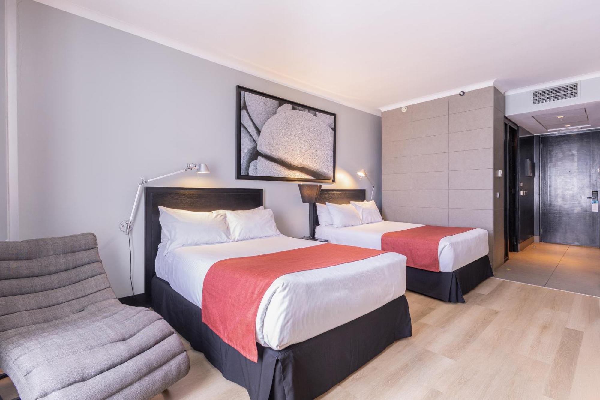 Quarto Duplo com 2 Camas de Casal - Não Fumantes