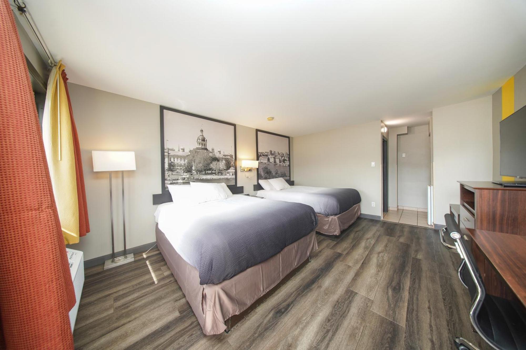 Queen Room Two Queen Beds Pet Friendly or Non-Smoking