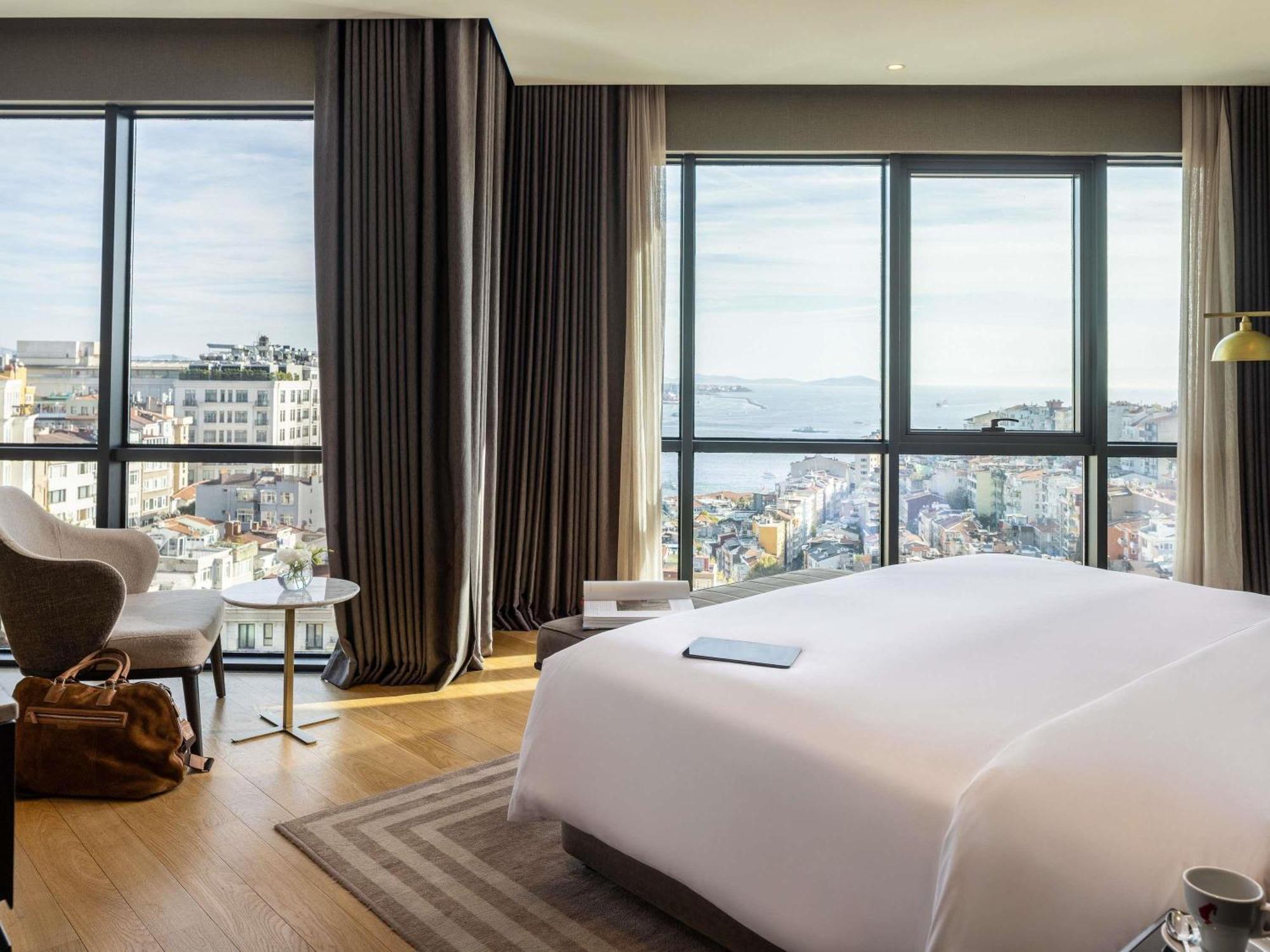 Luxury King Room Bosphorus View,1774063579:JPEG