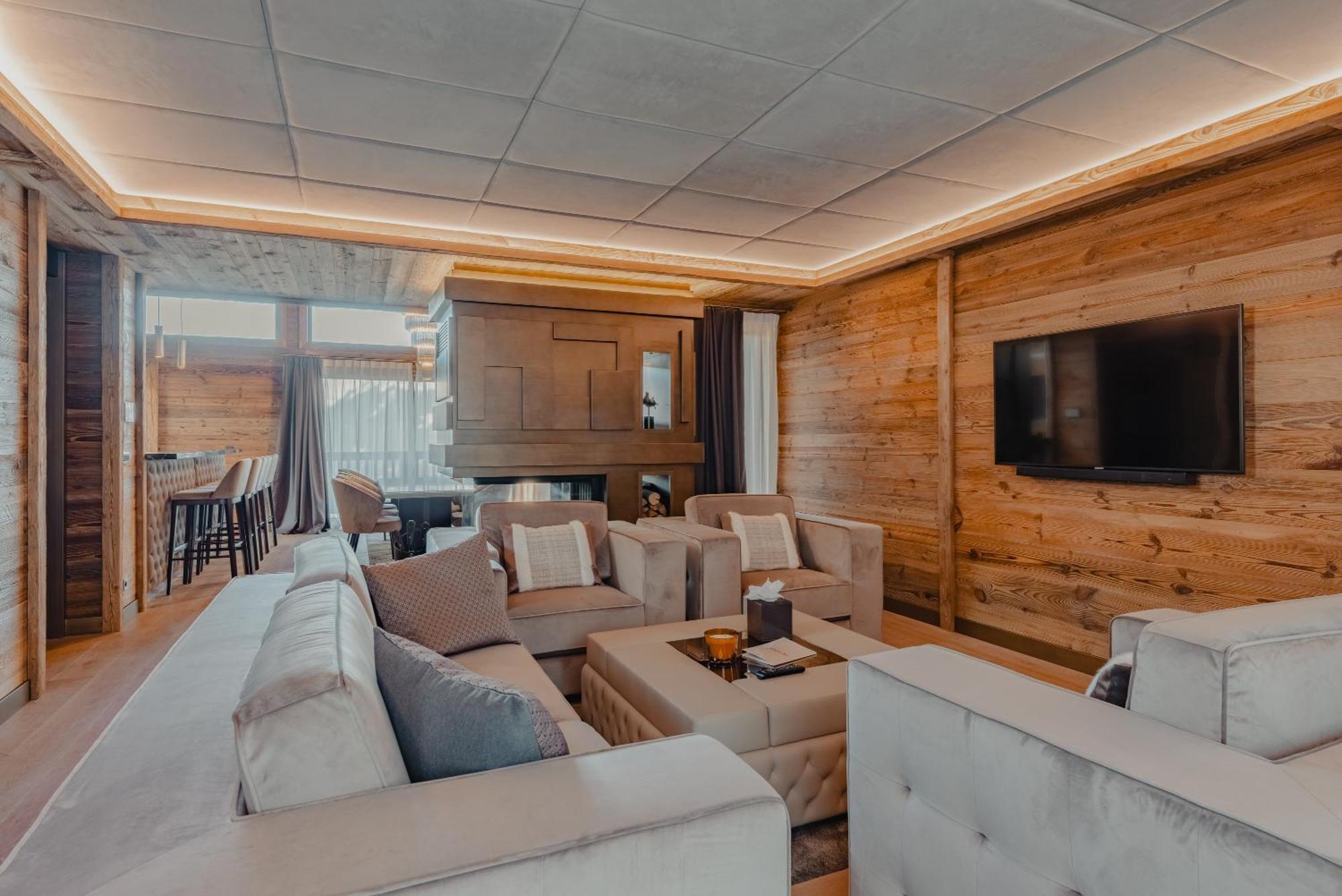 Five Bedroom Grand Chalet,1758838443:JPEG