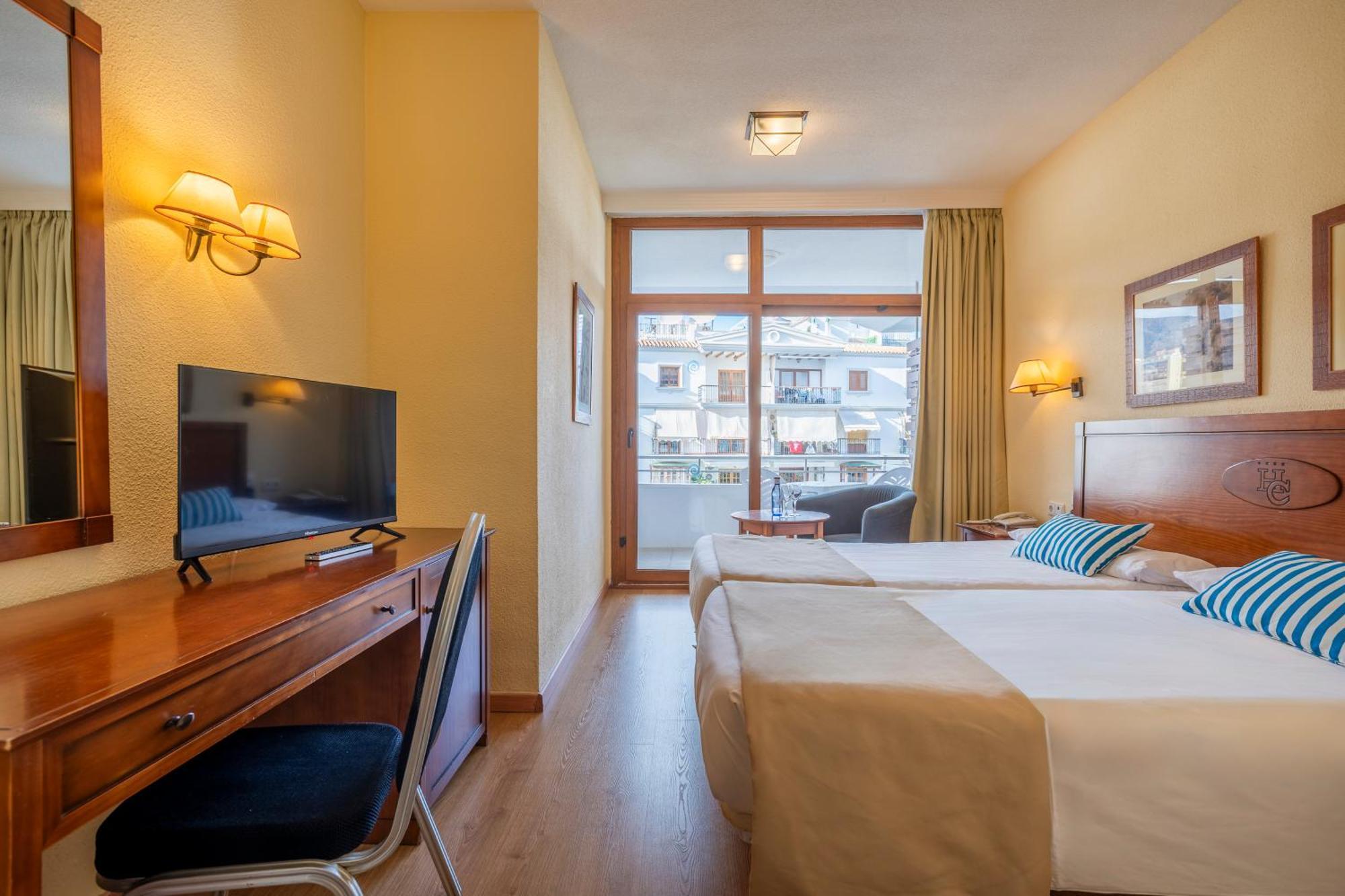 Chambre Double ou Lits Jumeaux