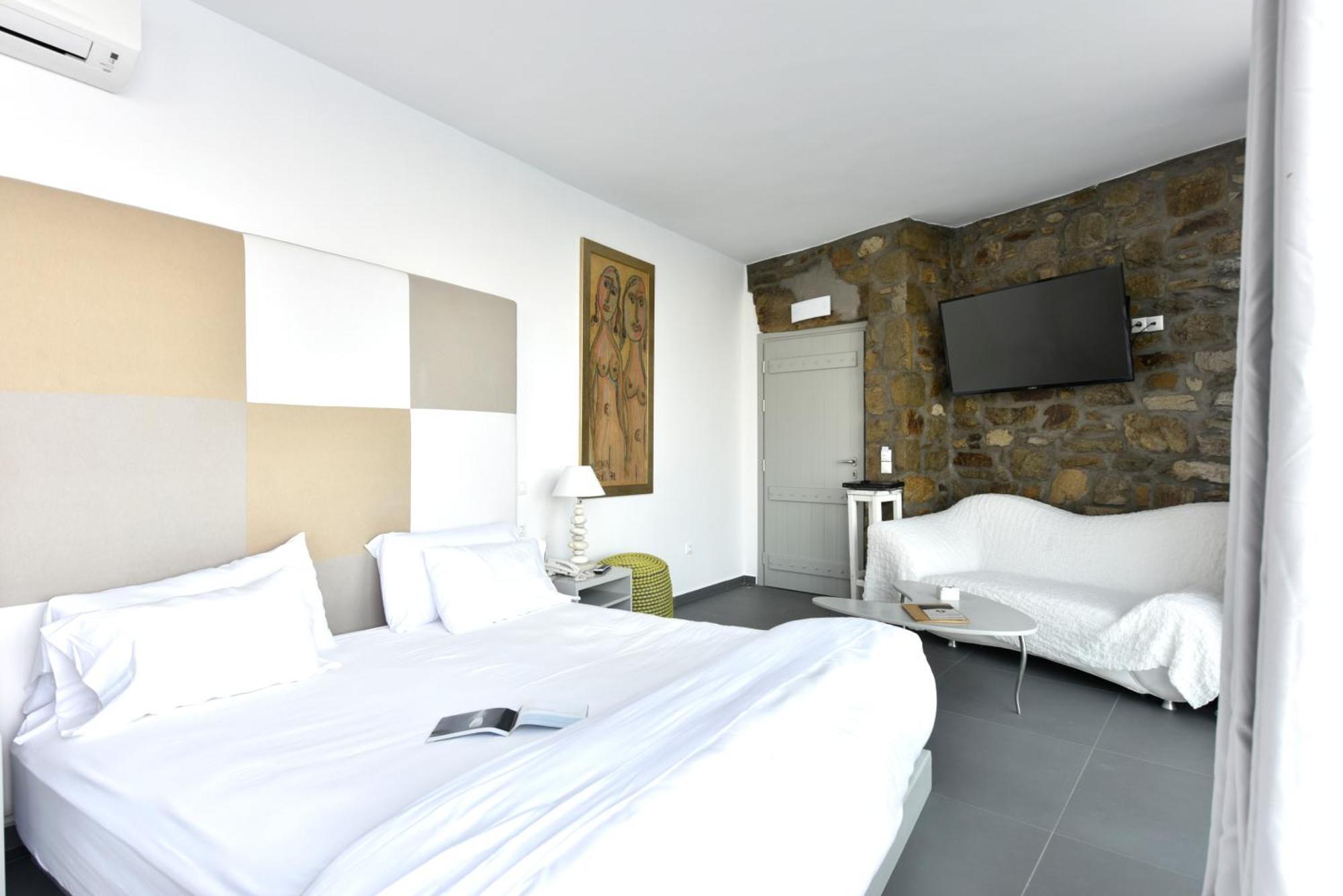 Grand Deluxe Suite Private Pool Sea View