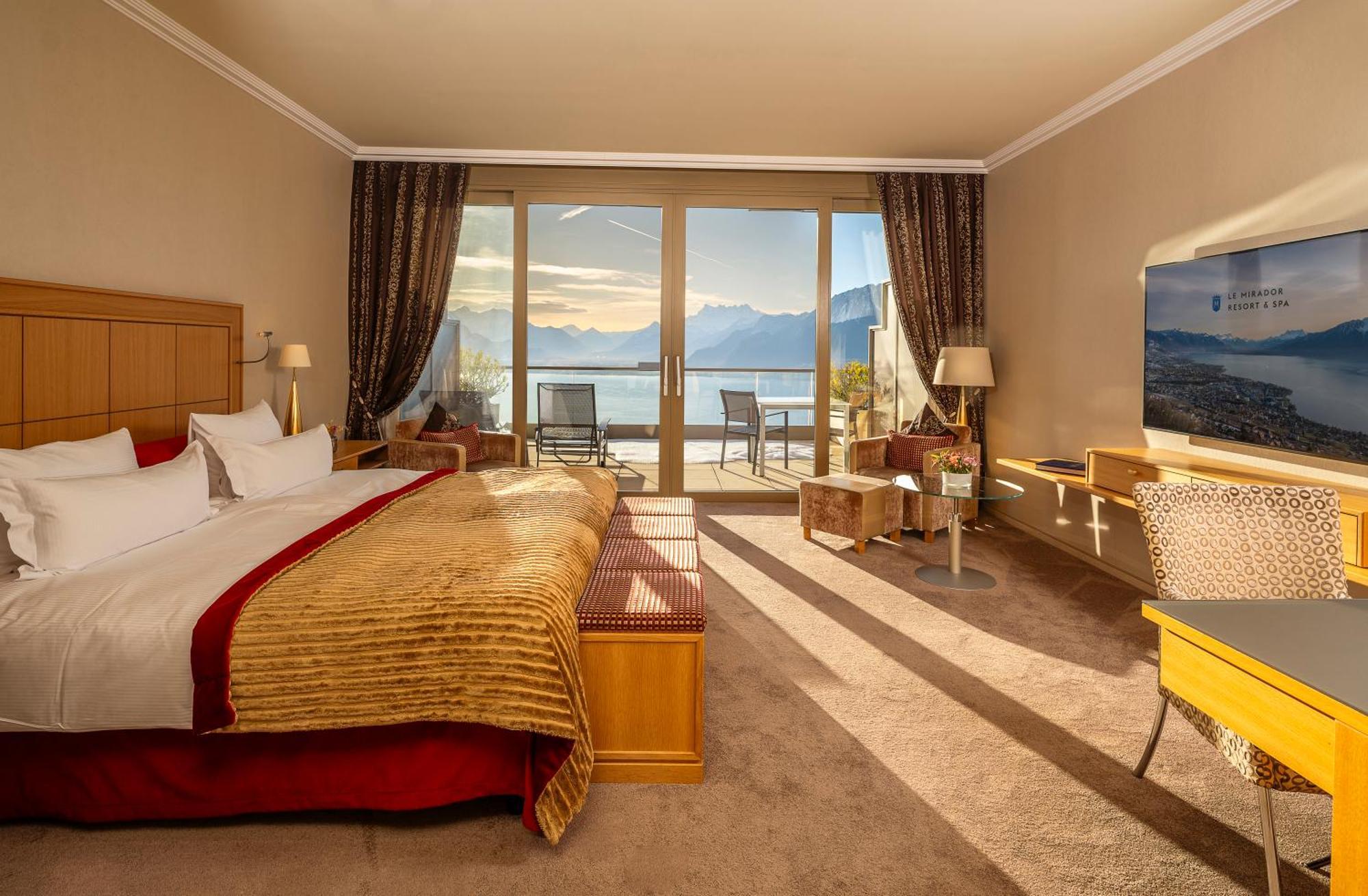 Suite Junior avec Terrasse et Vue sur le Lac