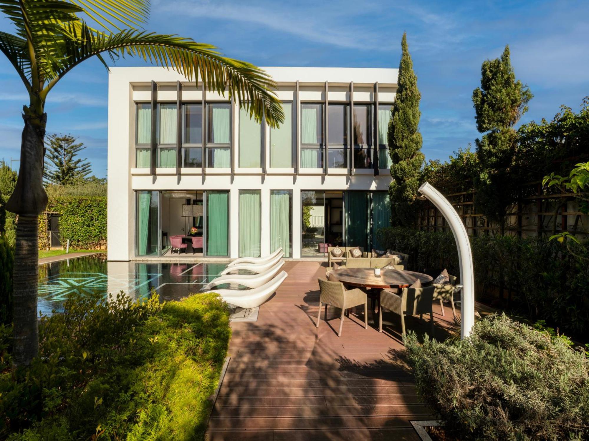 Emiri Villa