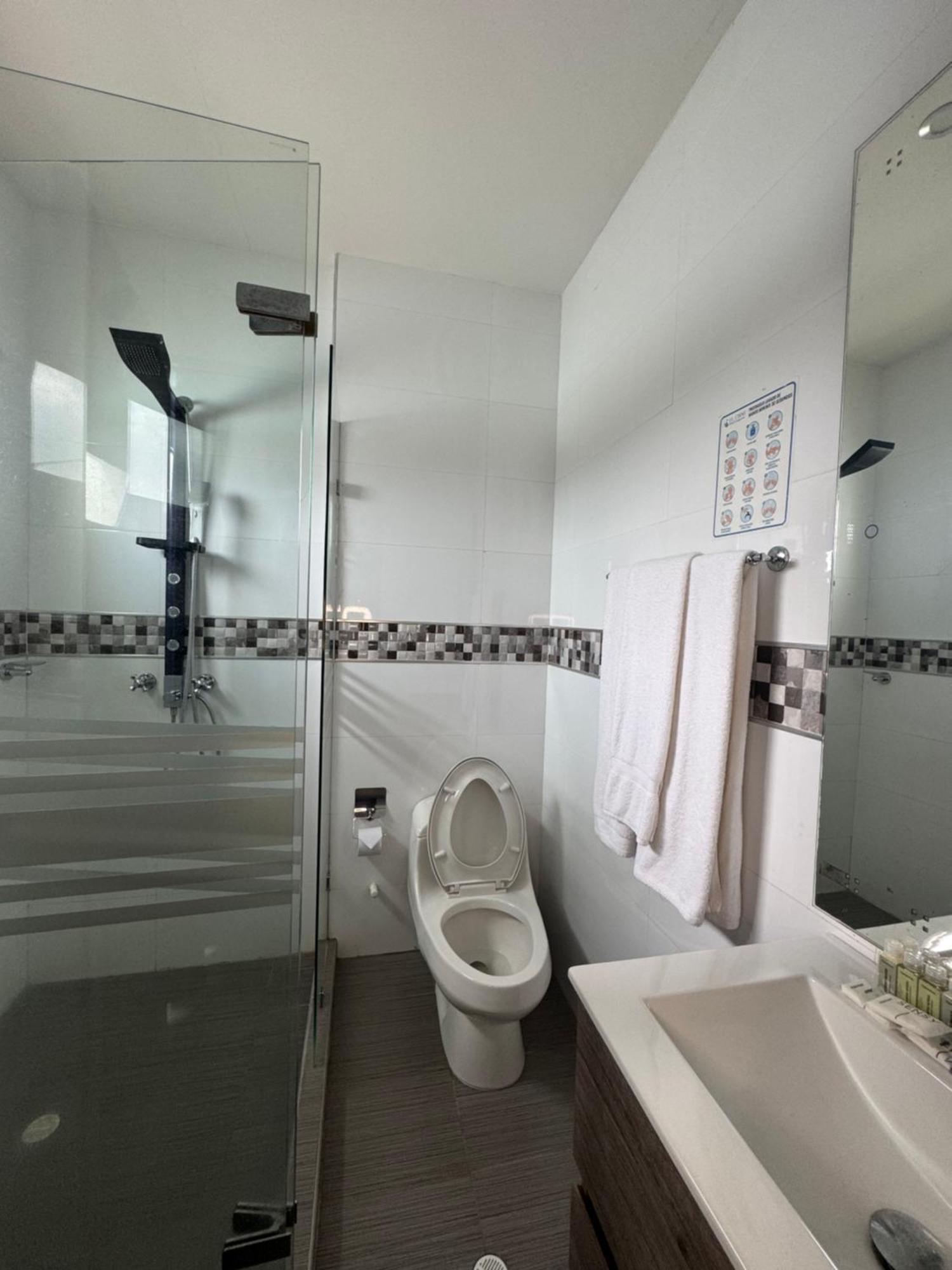 Standard Double Room,1765396789:JPEG