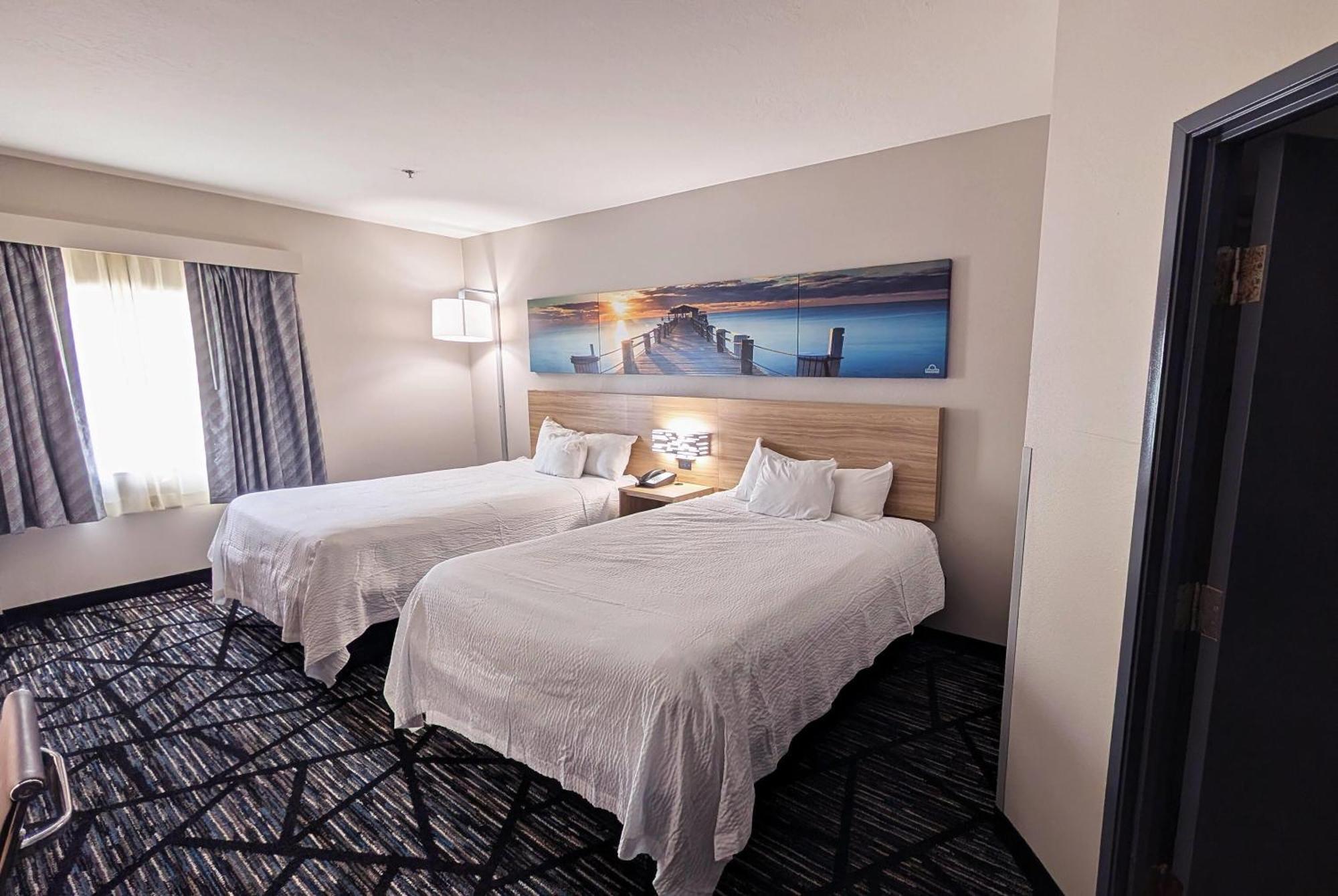 Queen Room with Two Queen Beds - Non-Smoking