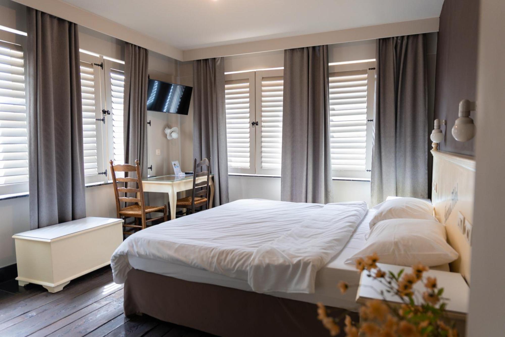 Superior Double Room,1765586088:JPEG