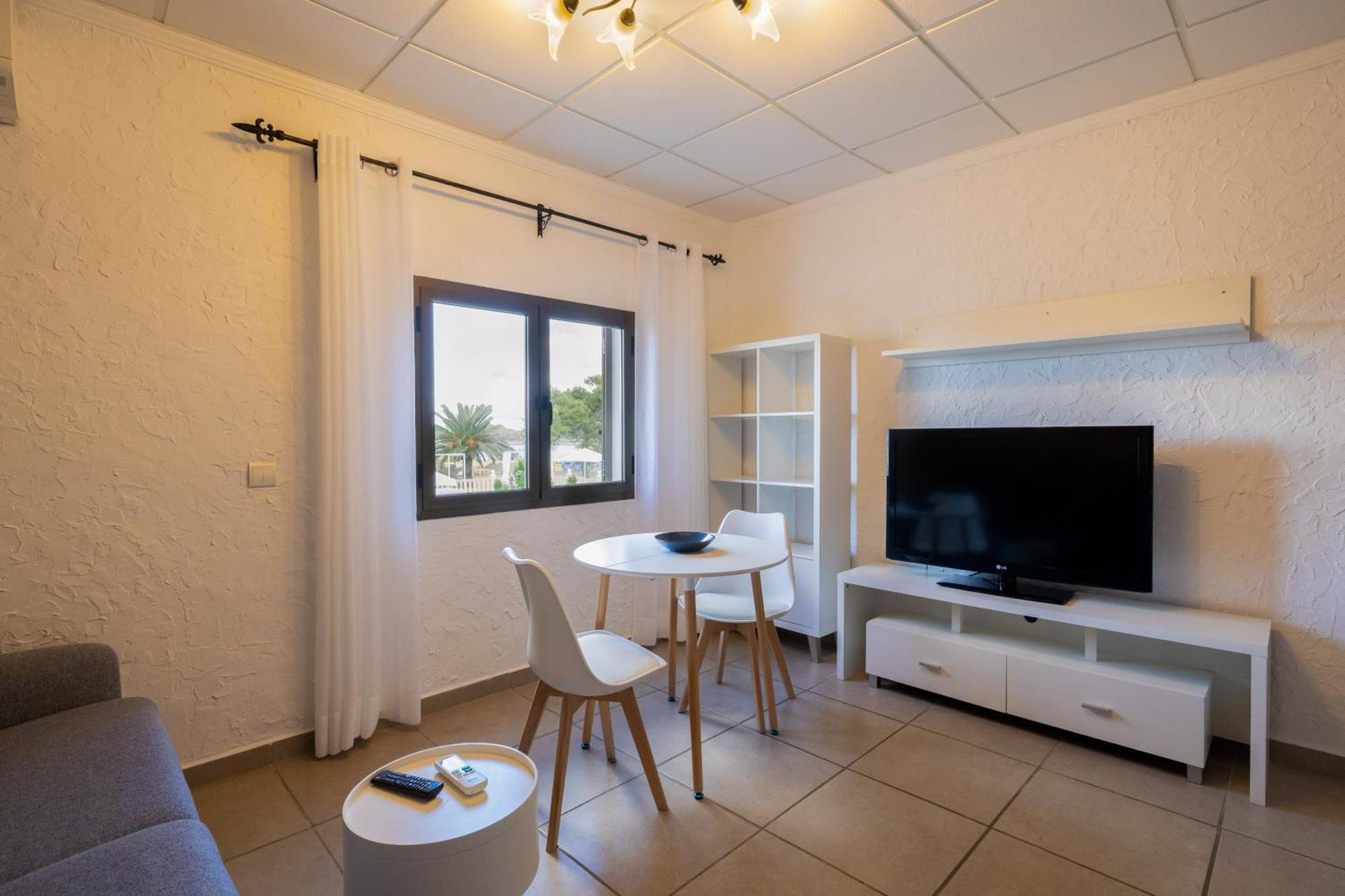 One-Bedroom Standard Apartment