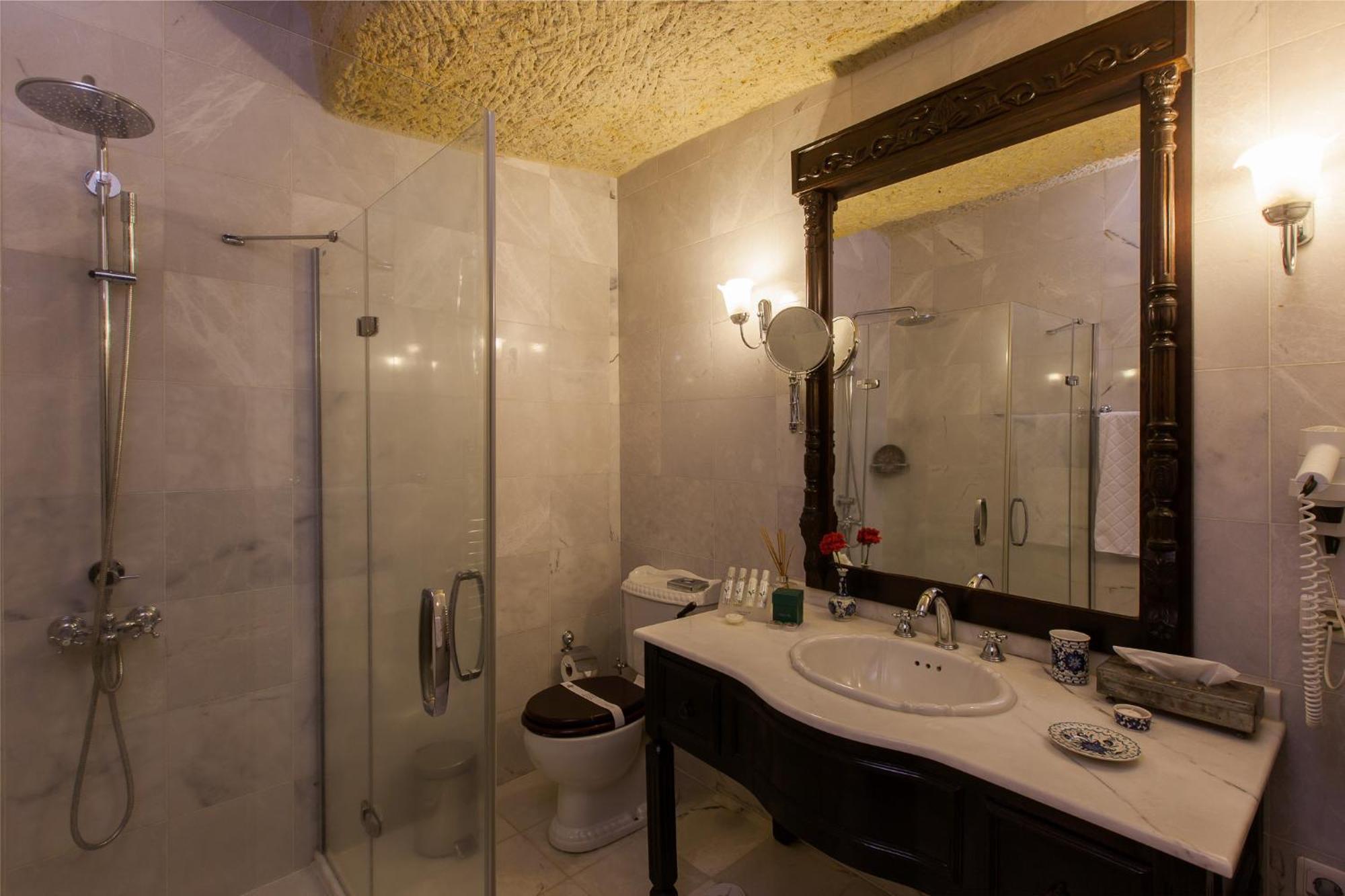 Quarto-Caverna Clássico