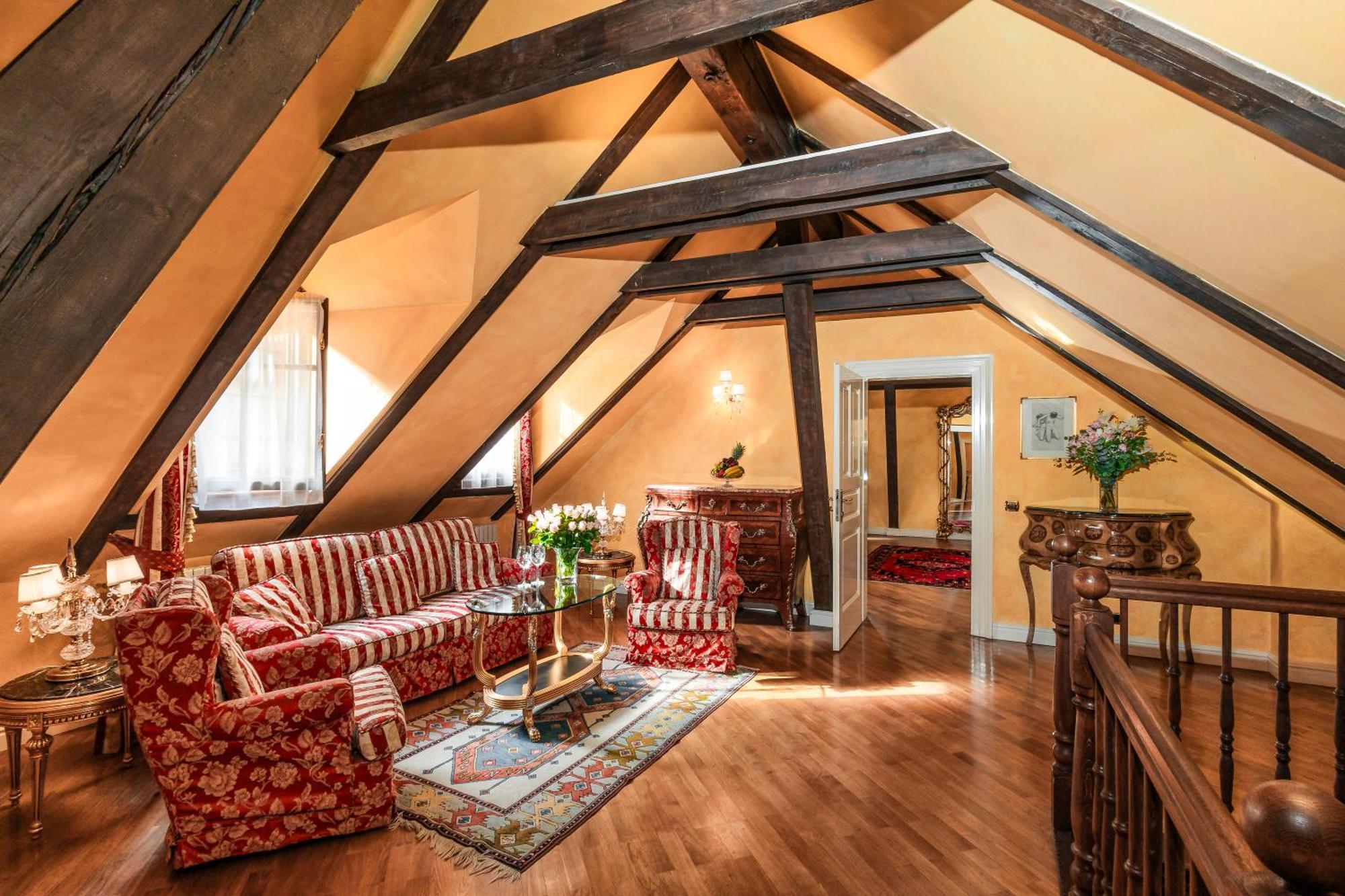 Royal Suite