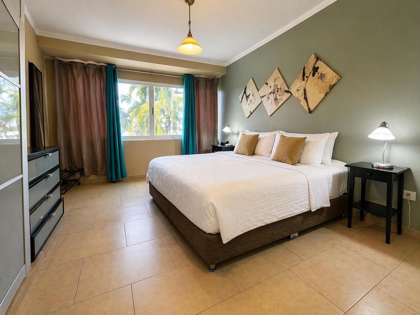 Two-Bedroom Apartment Terrace