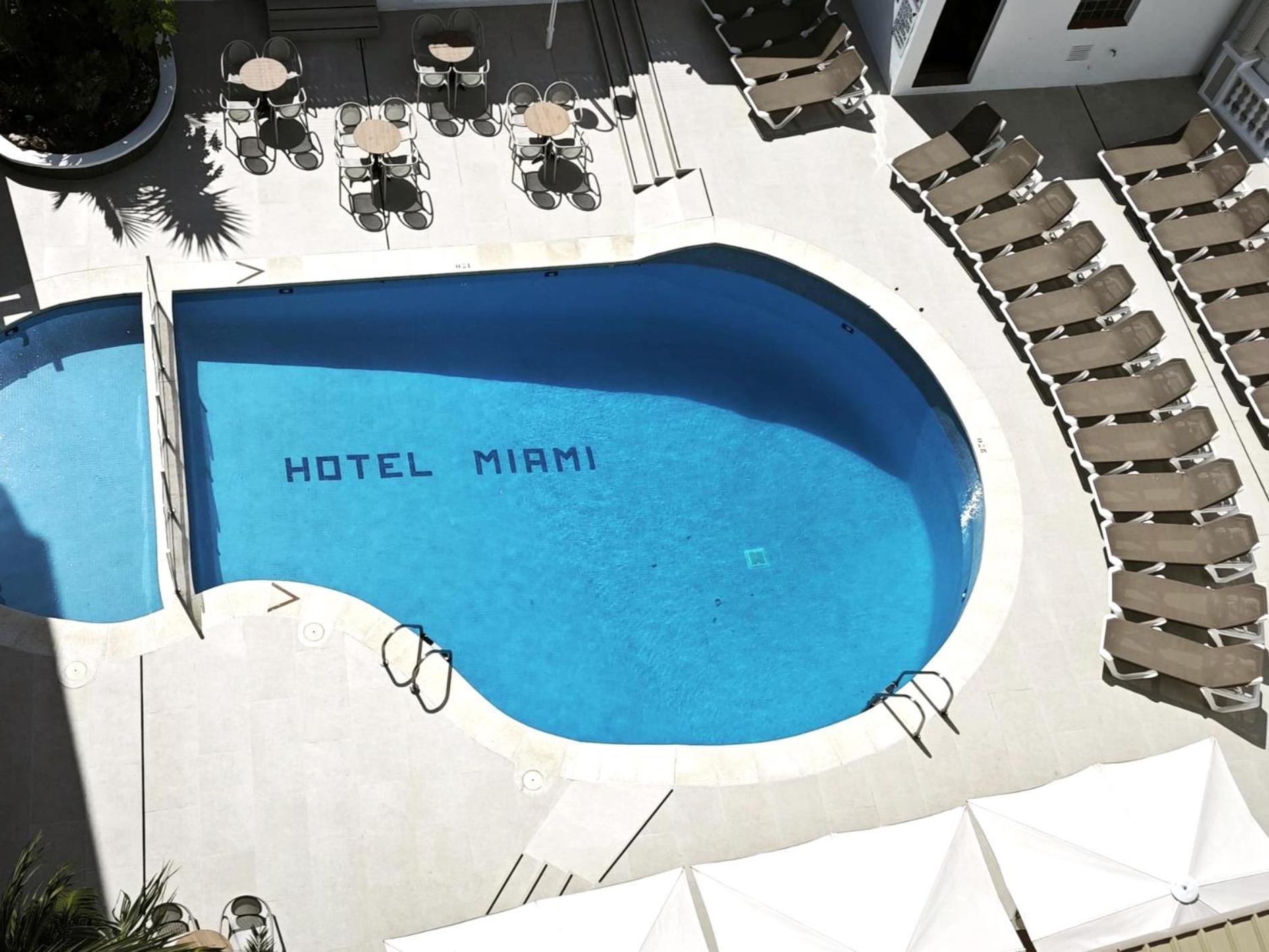 Double or Twin Room Pool View