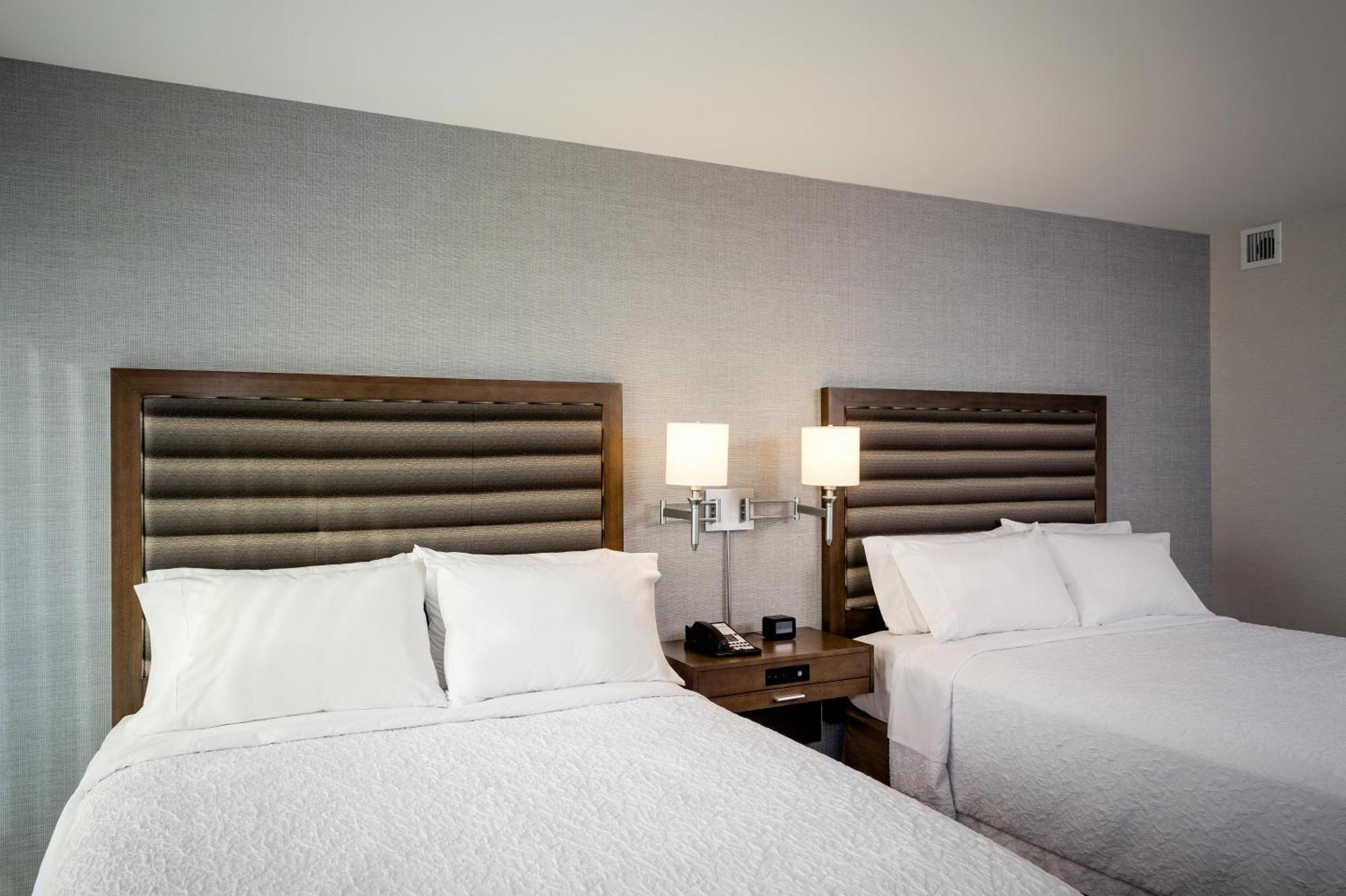 Queen Room Two Queen Beds Non-Smoking