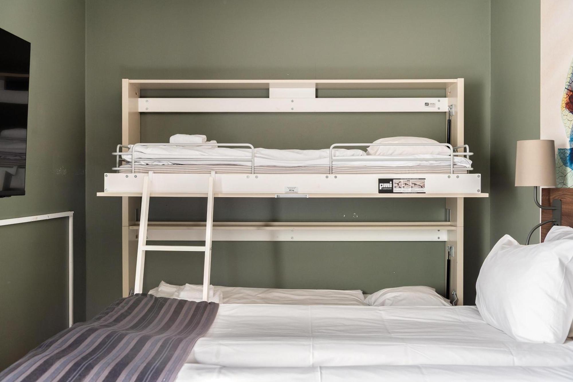 Twin Studio Sofa Bed Non-Smoking