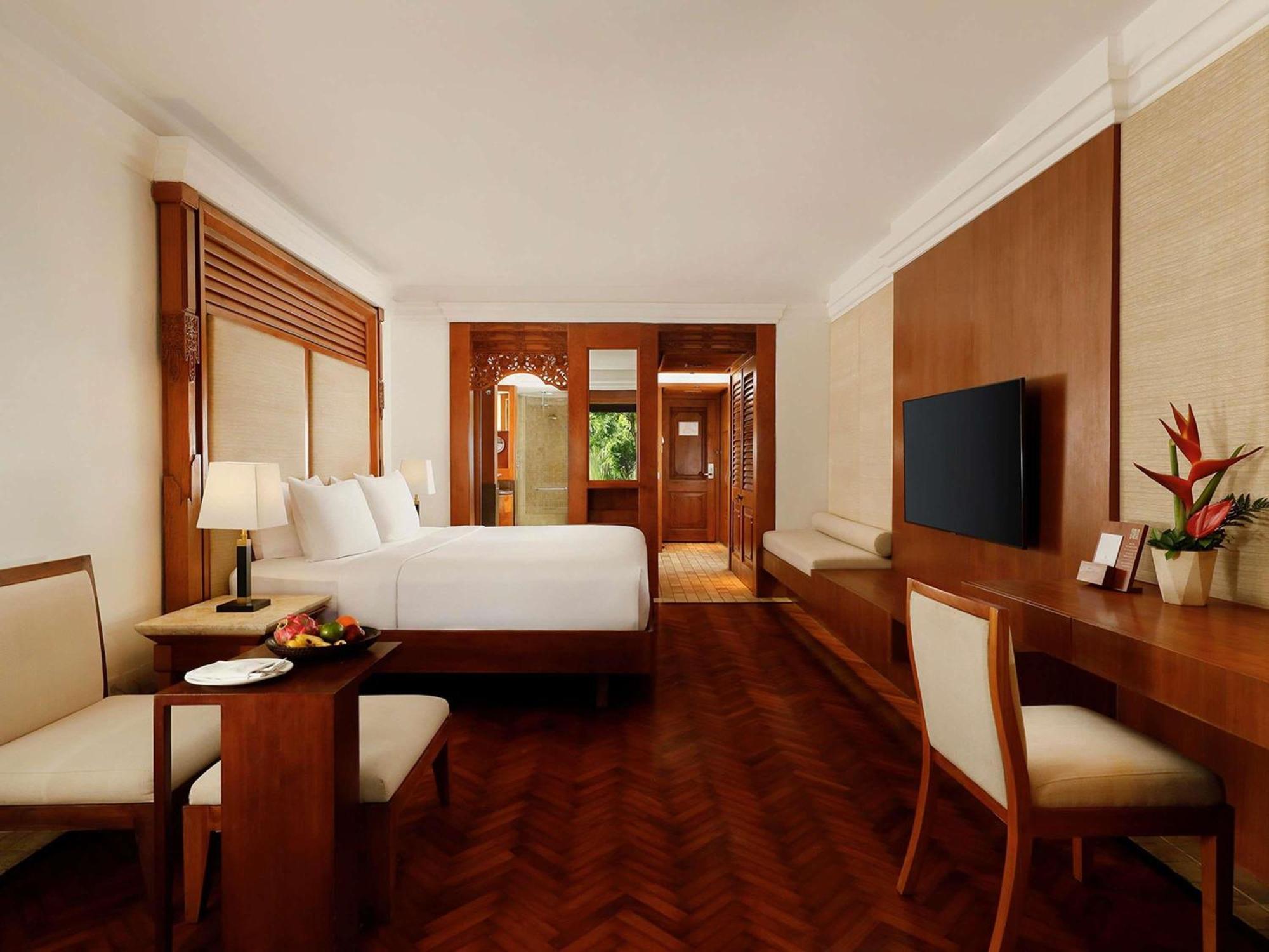 Palace Club King Room,1769500112:JPEG