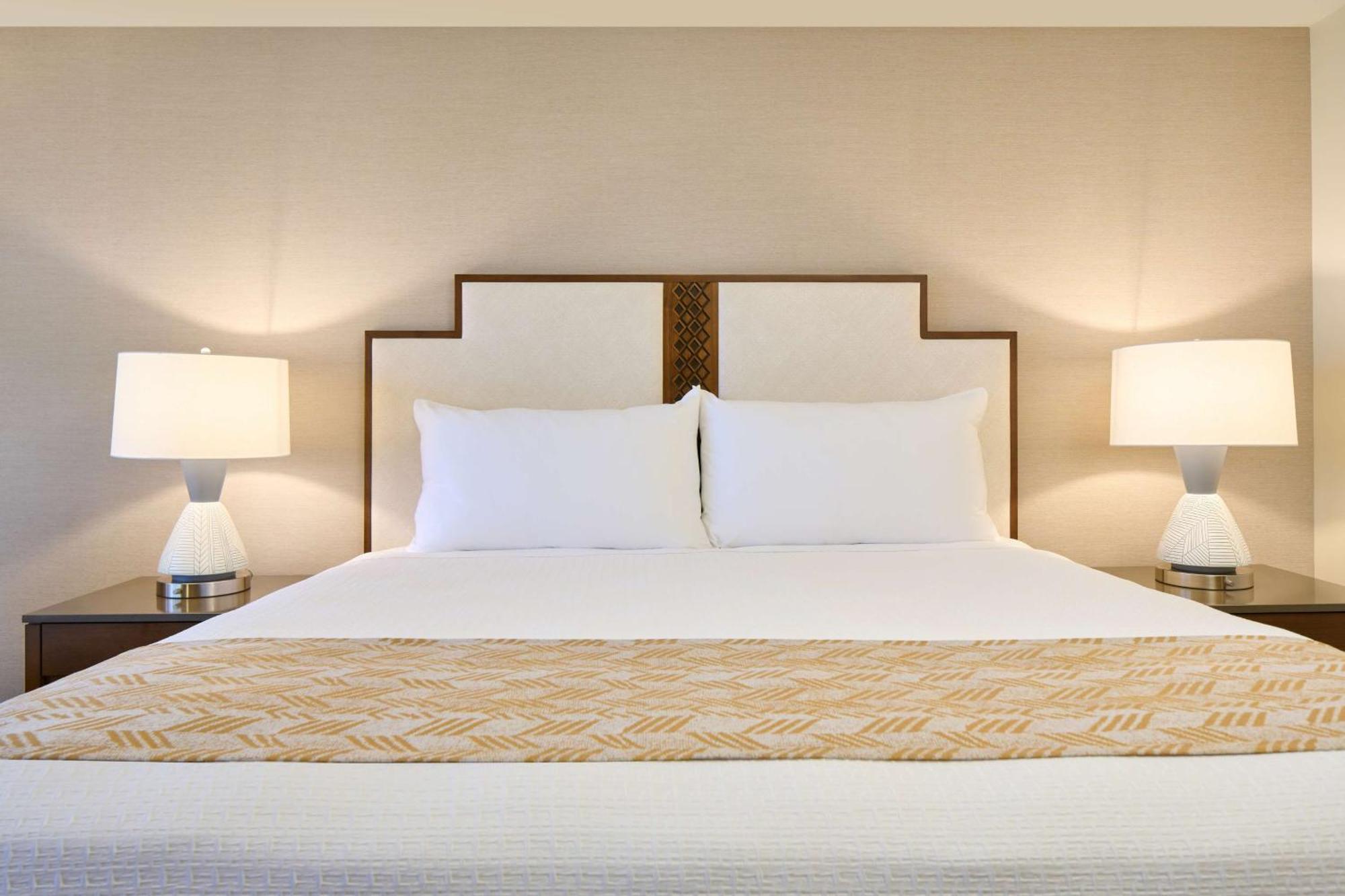 Camera Premium con 1 letto king size - Vista Cortile