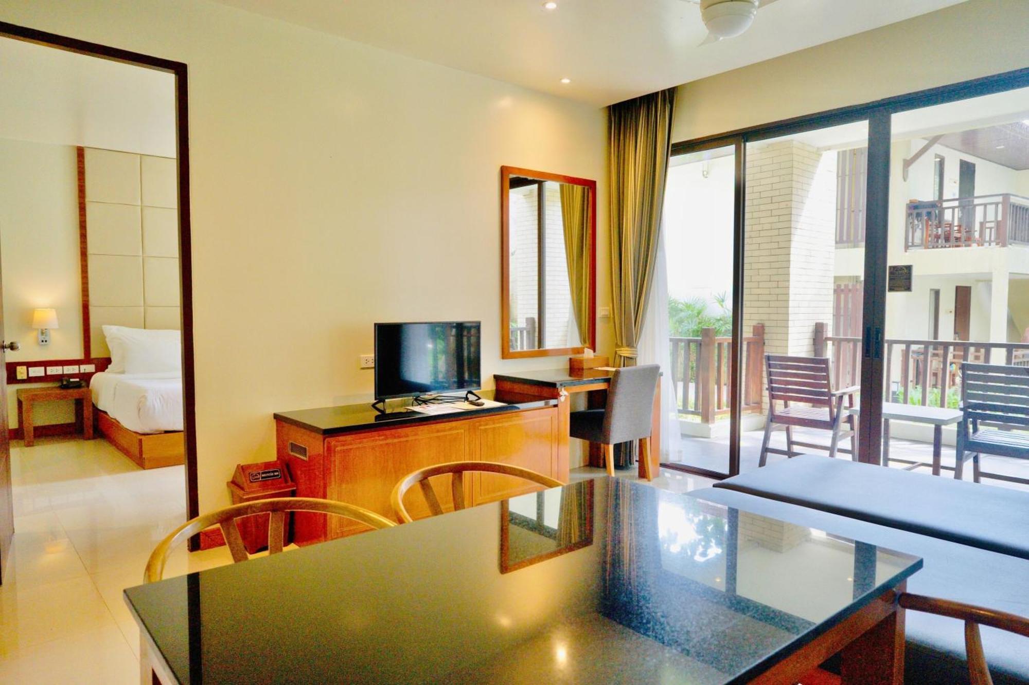 Seaside Junior Suite