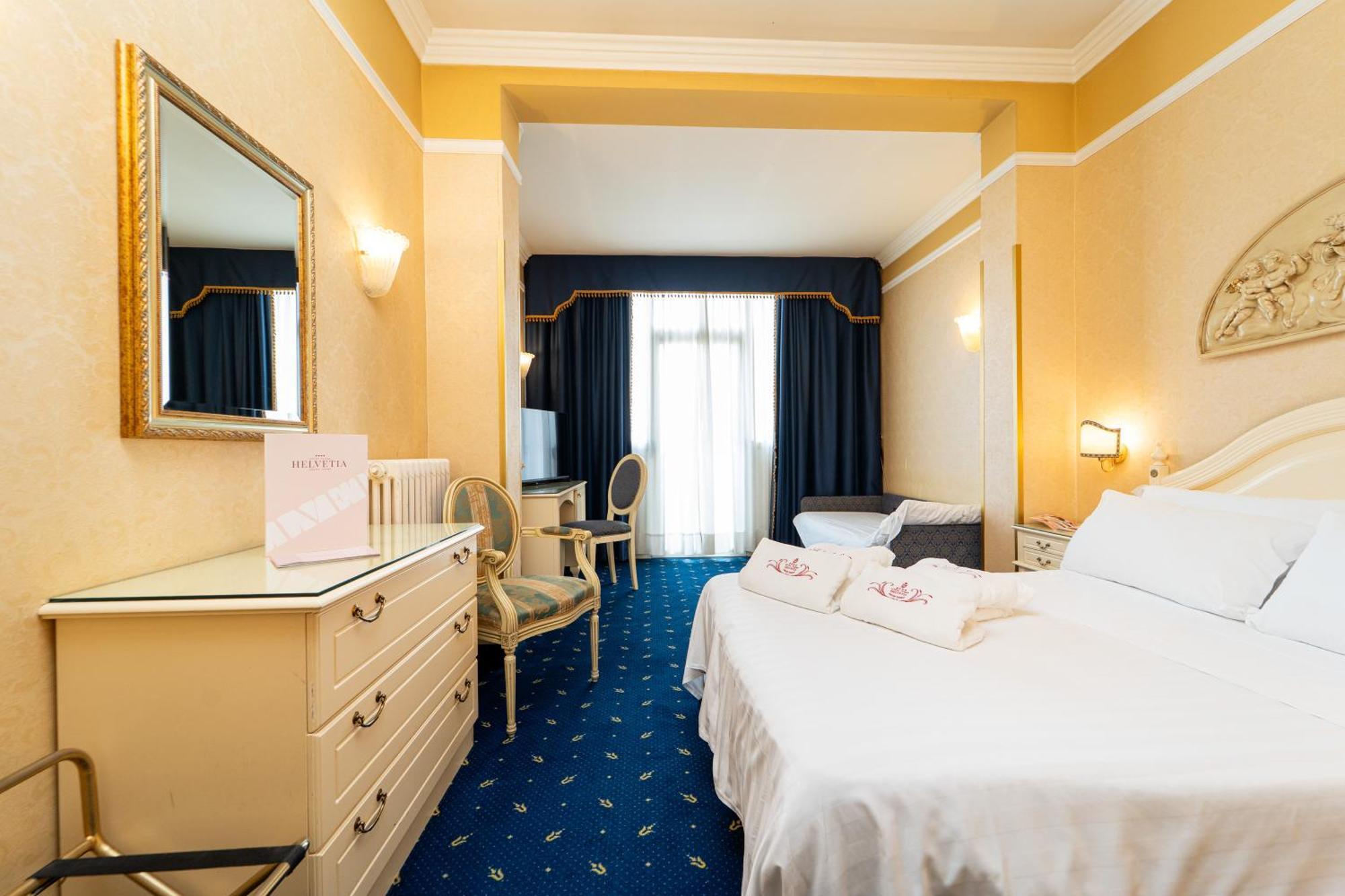 Triple Room,1769533238:JPEG
