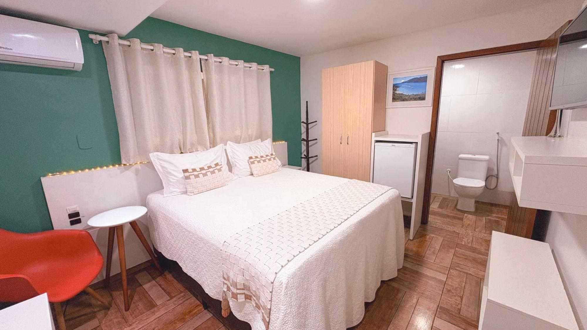 Quarto com Cama King-size - Acessível para Hóspedes com Mobilidade Reduzida