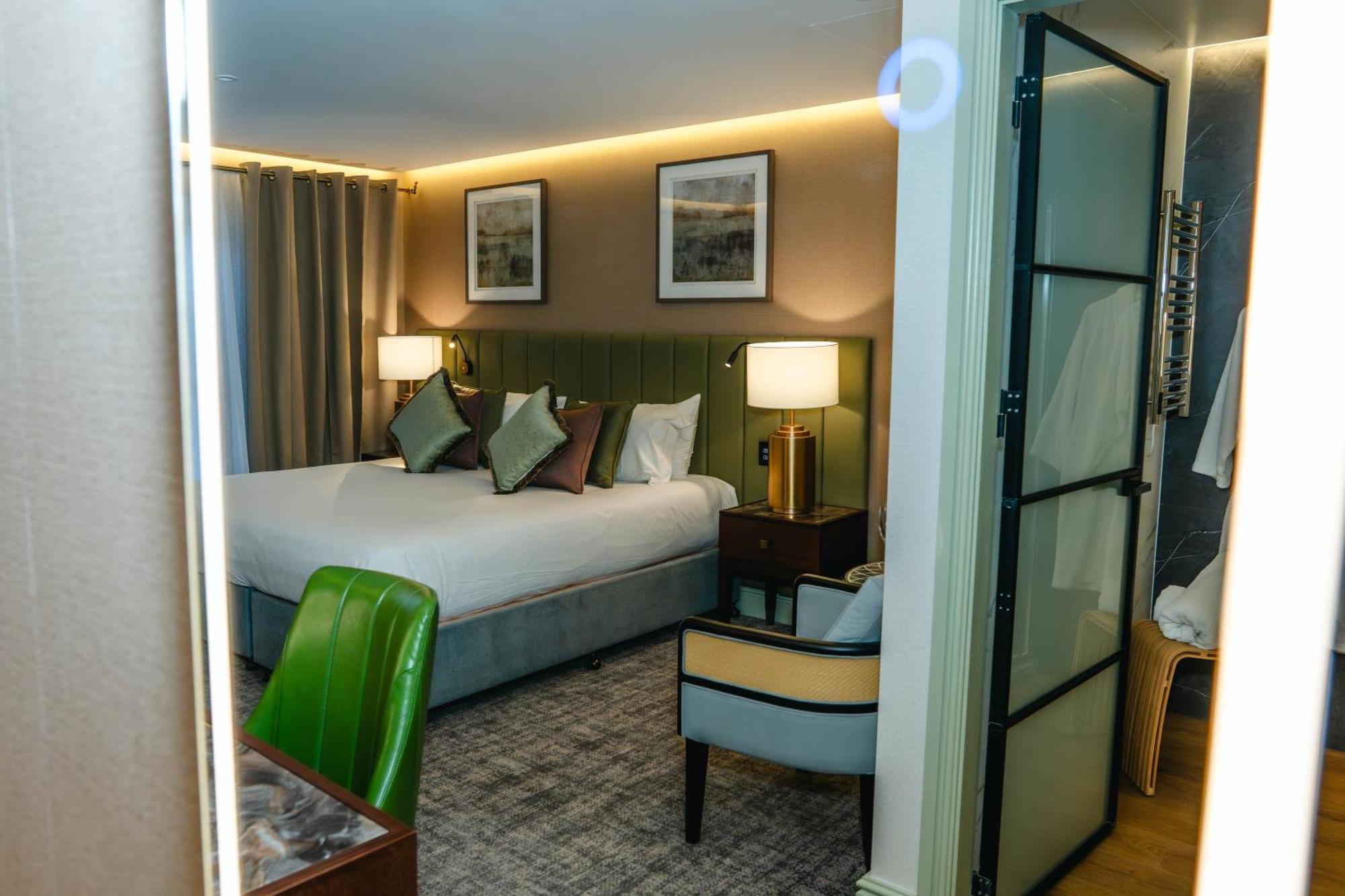 King Room