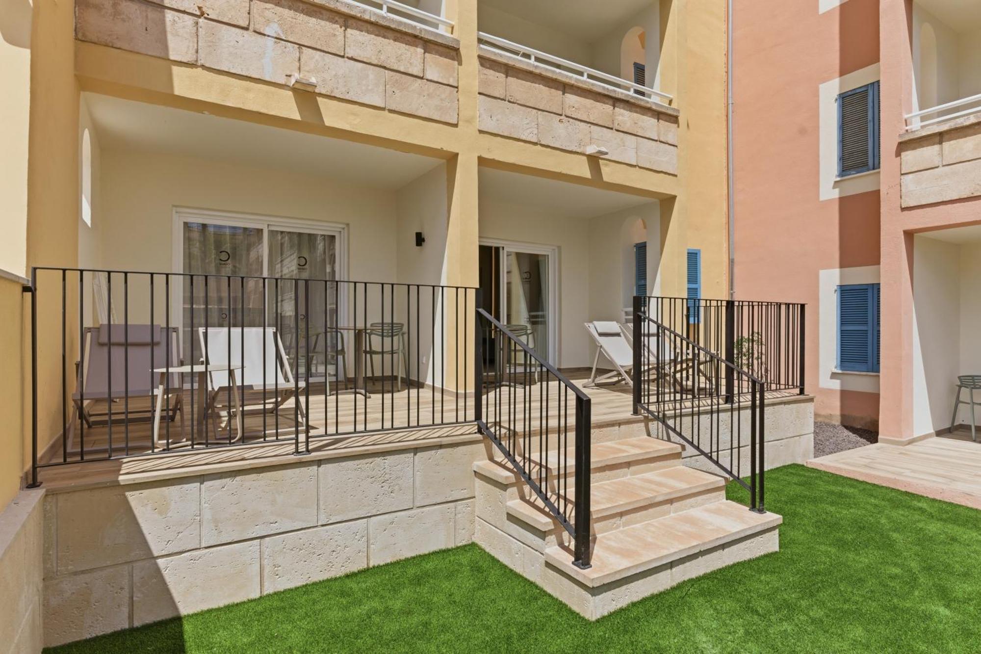 One-Bedroom Apartment Ground Floor Terrace