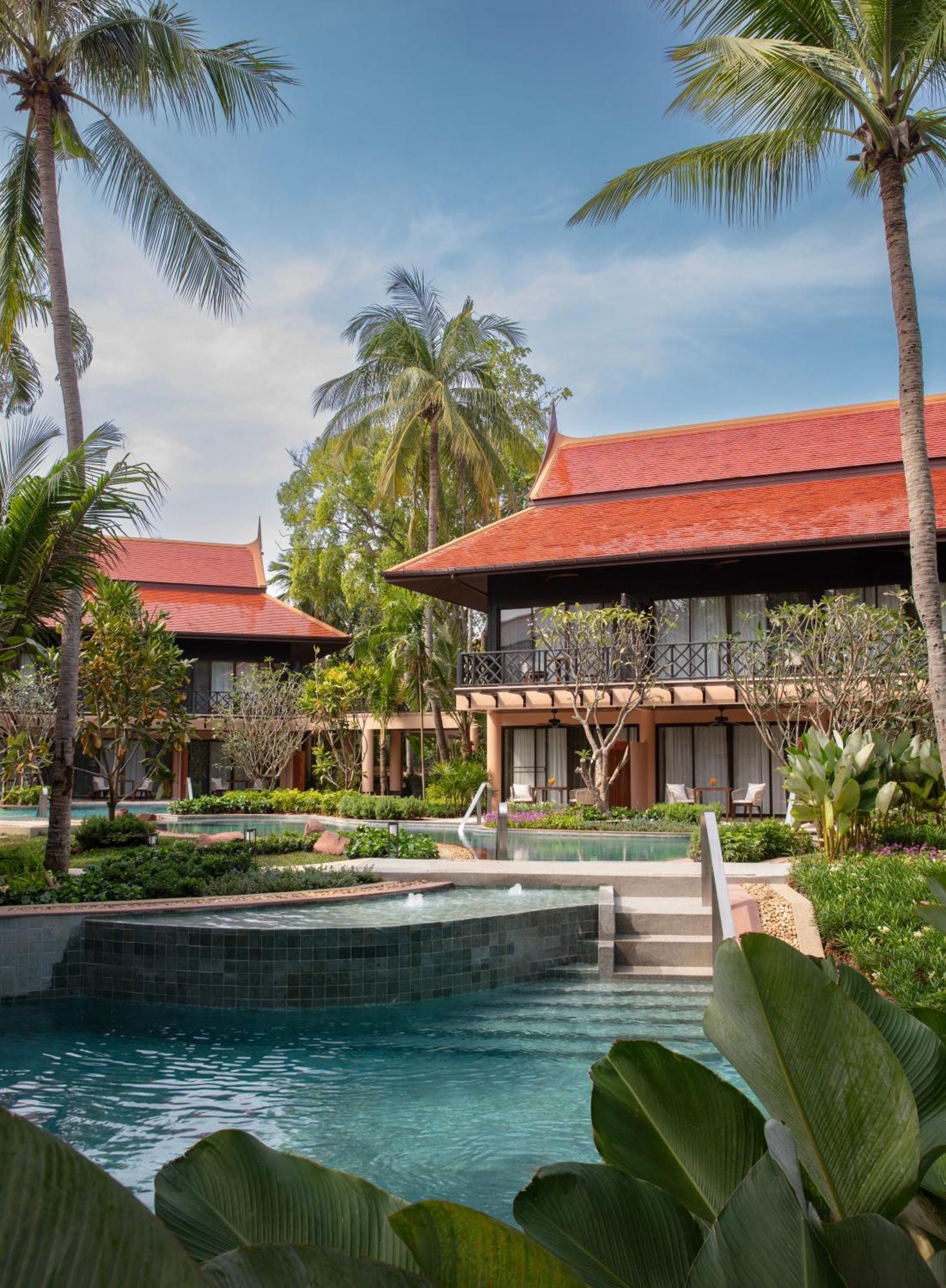 Deluxe Pool Access Room