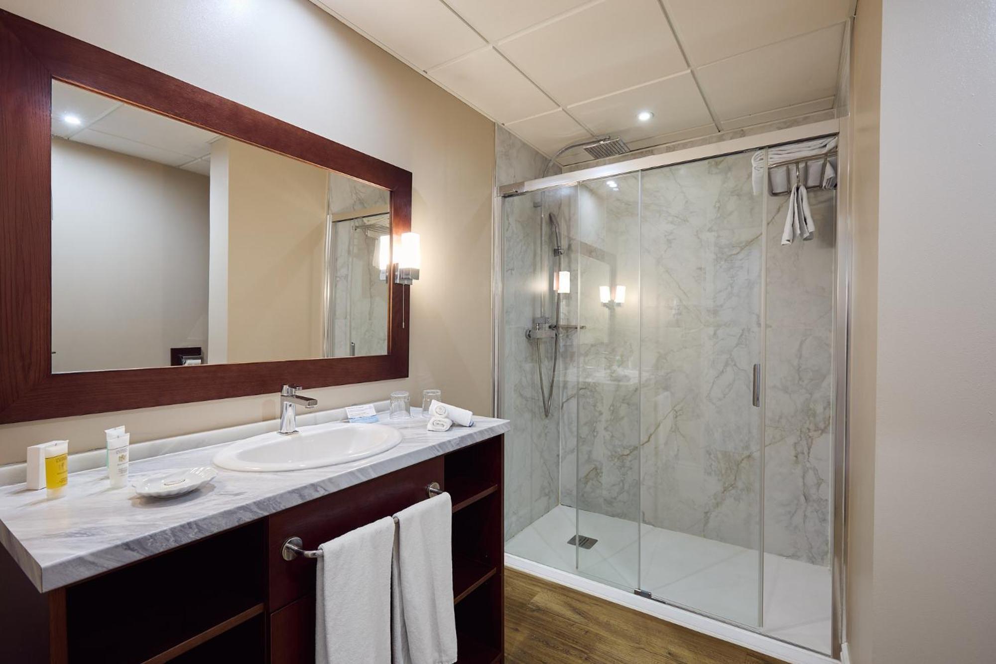 Twin Room Sea View