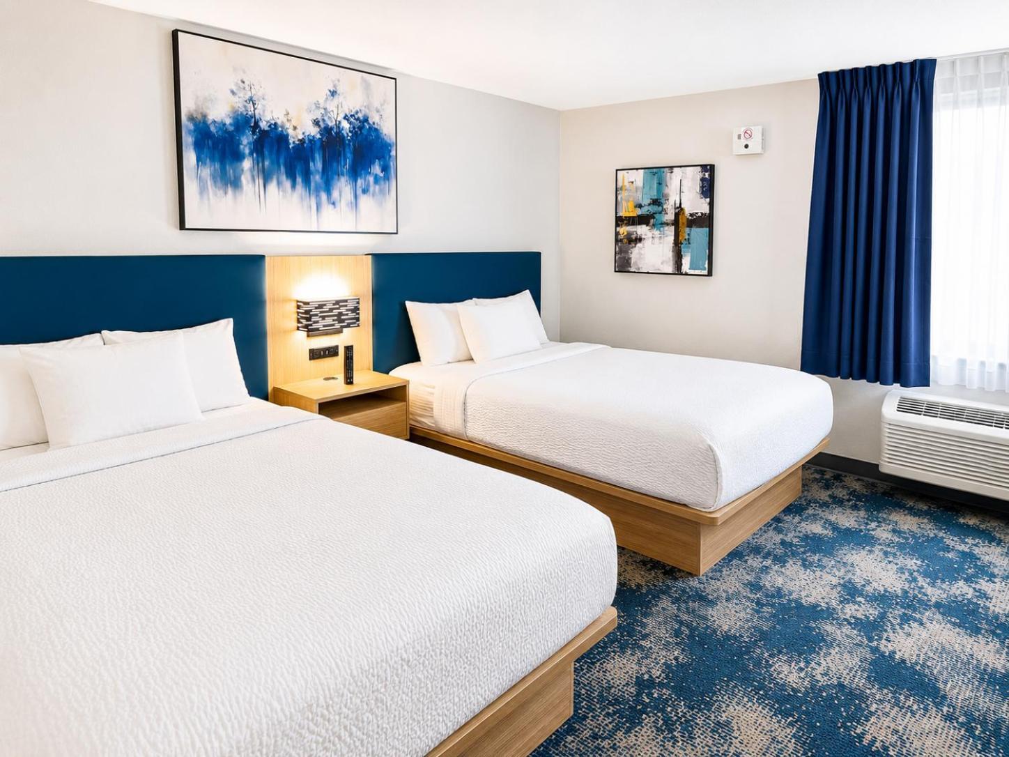 Double Room with Two Double Beds - Non-Smoking