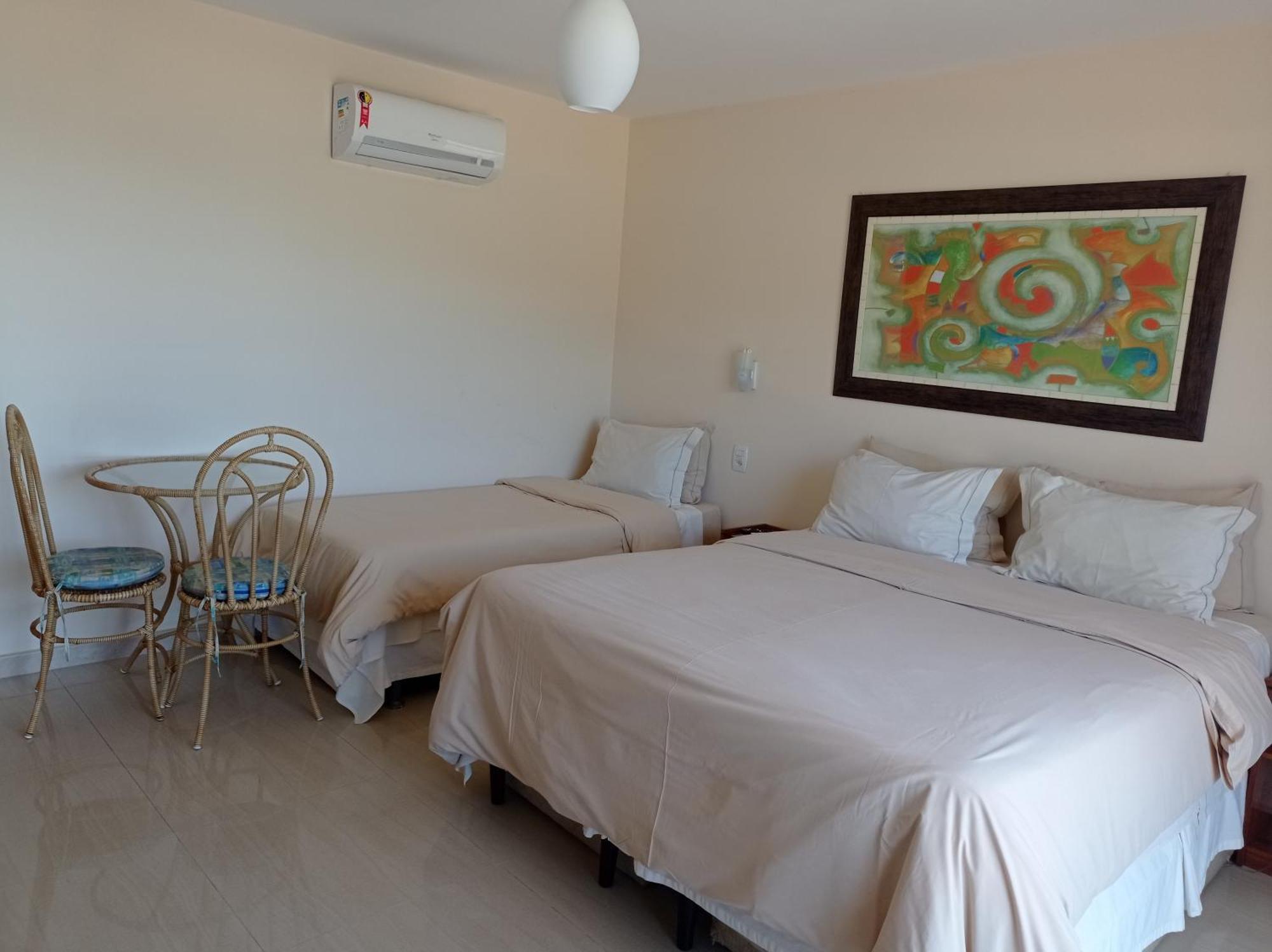 Quarto Triplo Superior com Vista do Mar