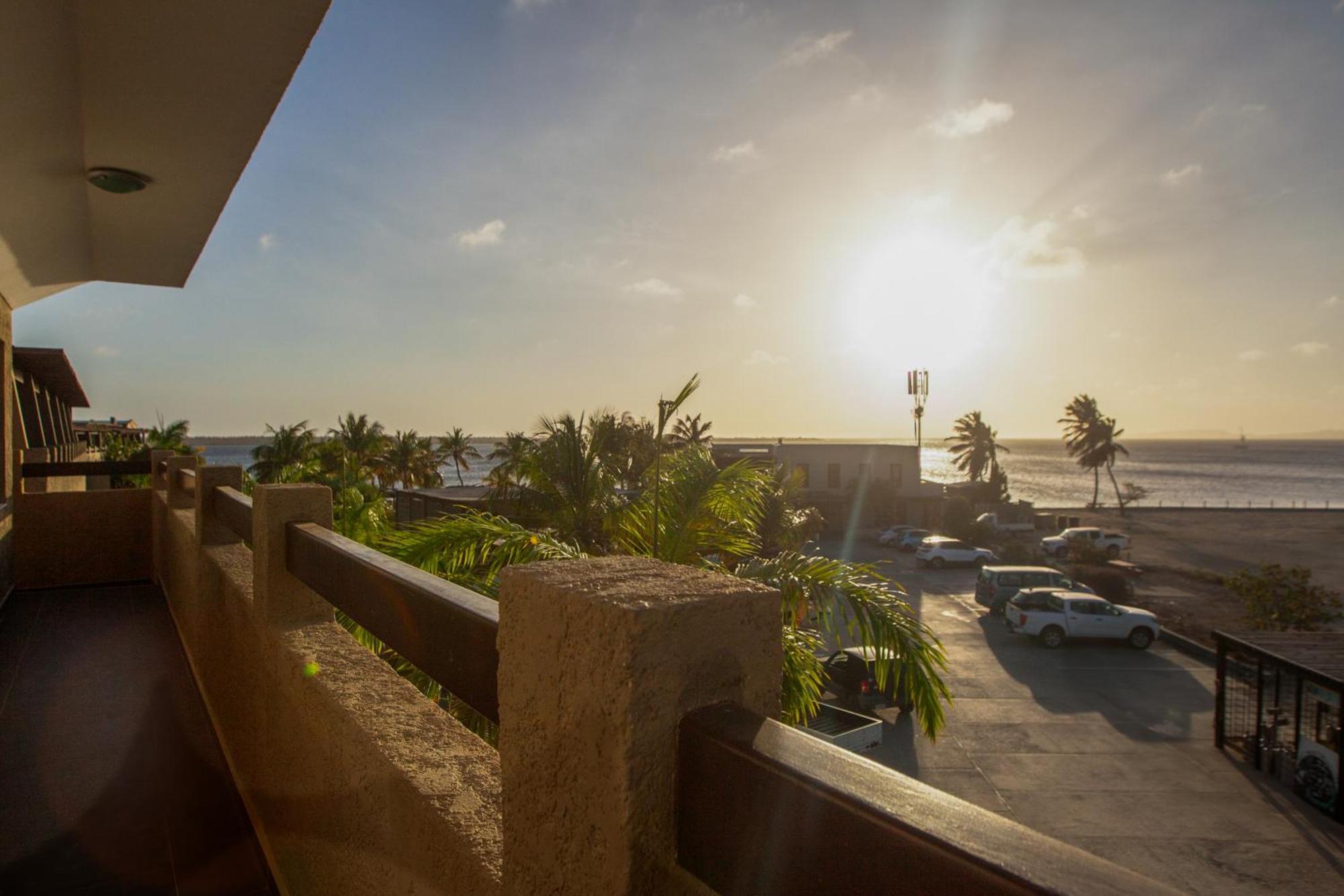 Double or Twin Room Sea View