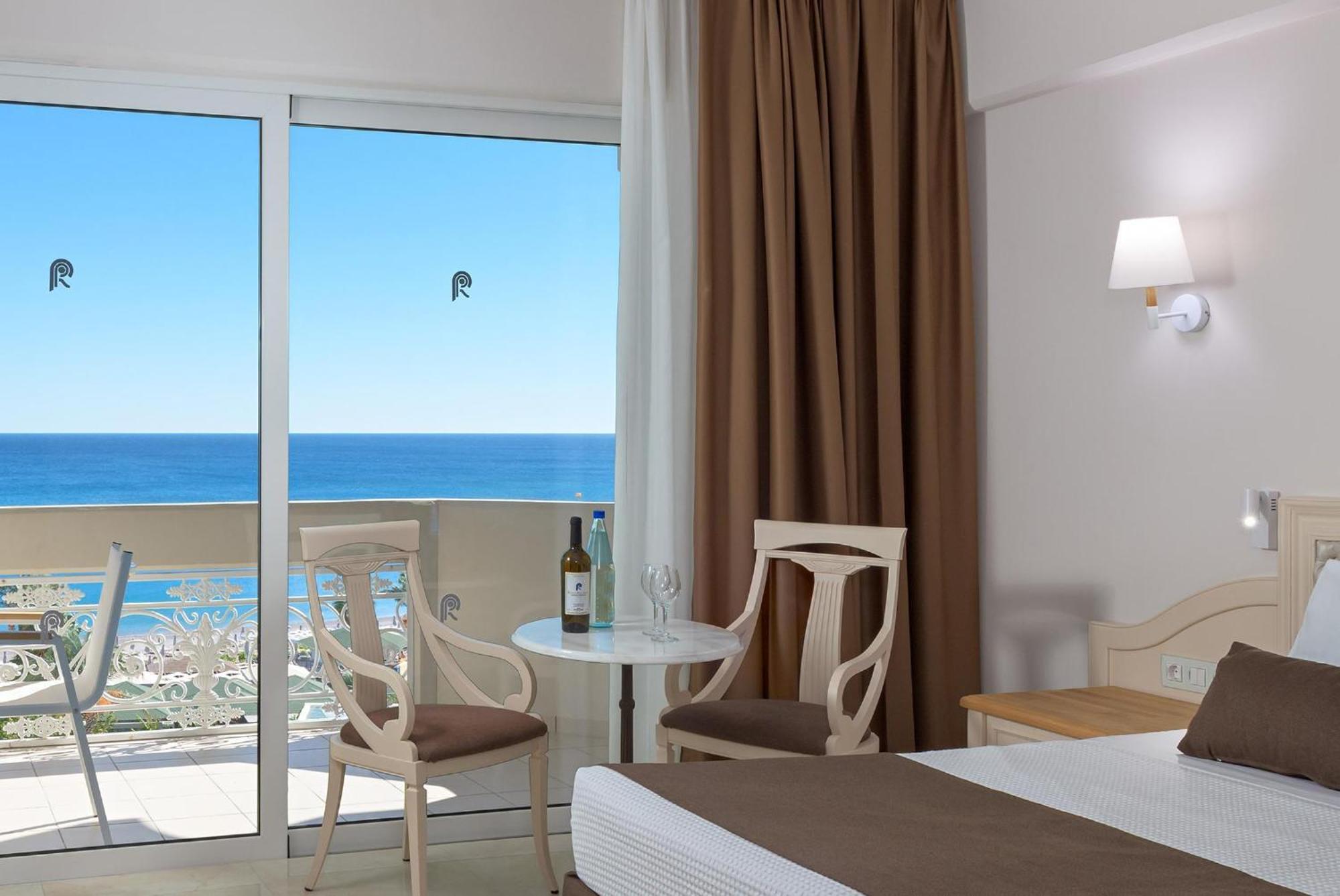 Deluxe Room Sea View