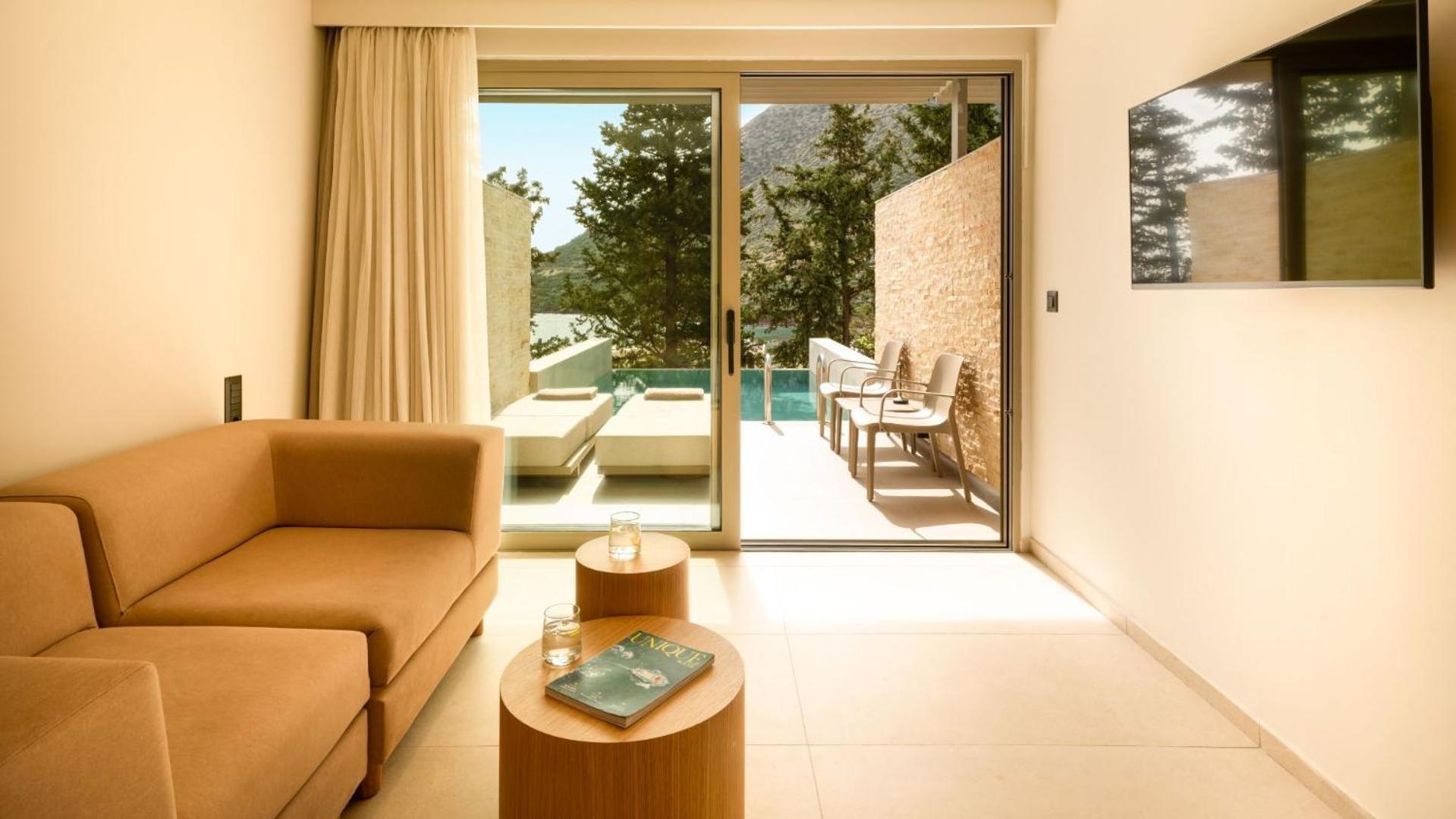 Junior Suite Private Pool