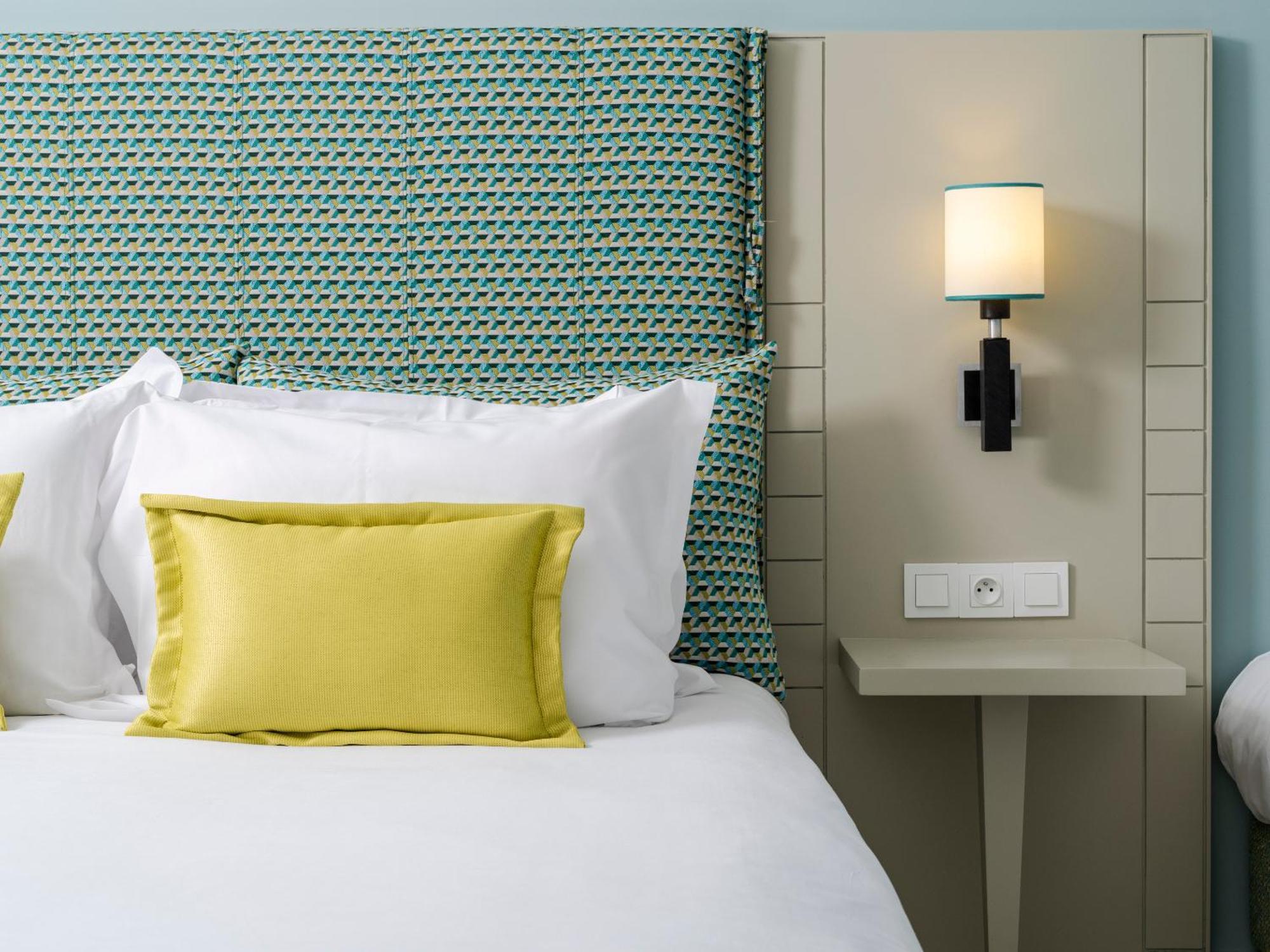Chambre Double Standard - Vue sur Piscine
