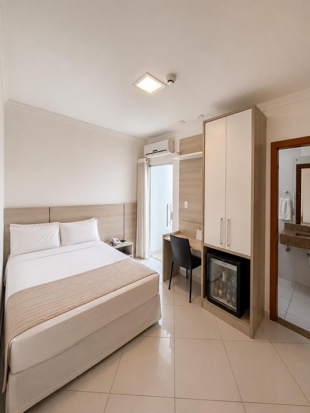 Quarto Duplo com Varanda