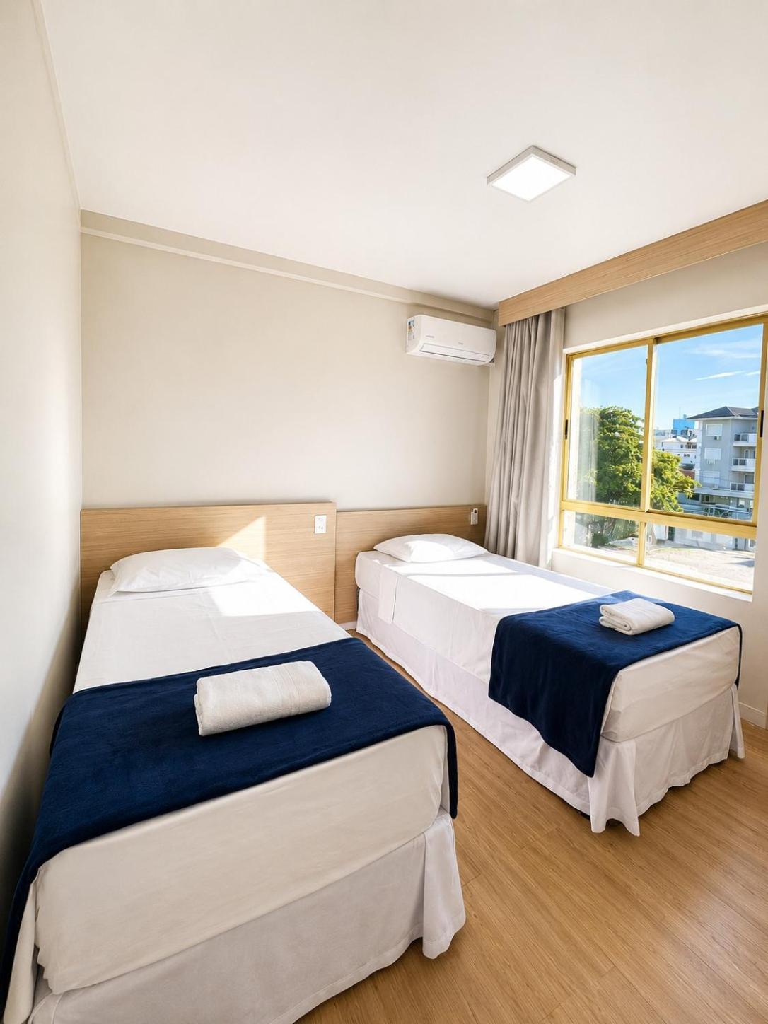 Apartamento com Vista do Mar