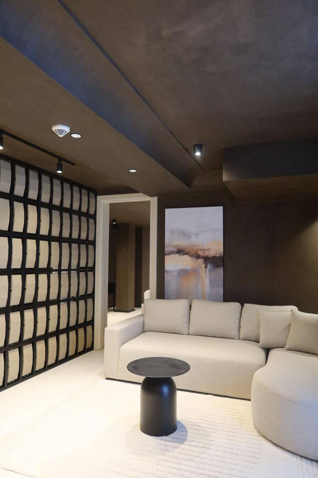 Family Room Bath