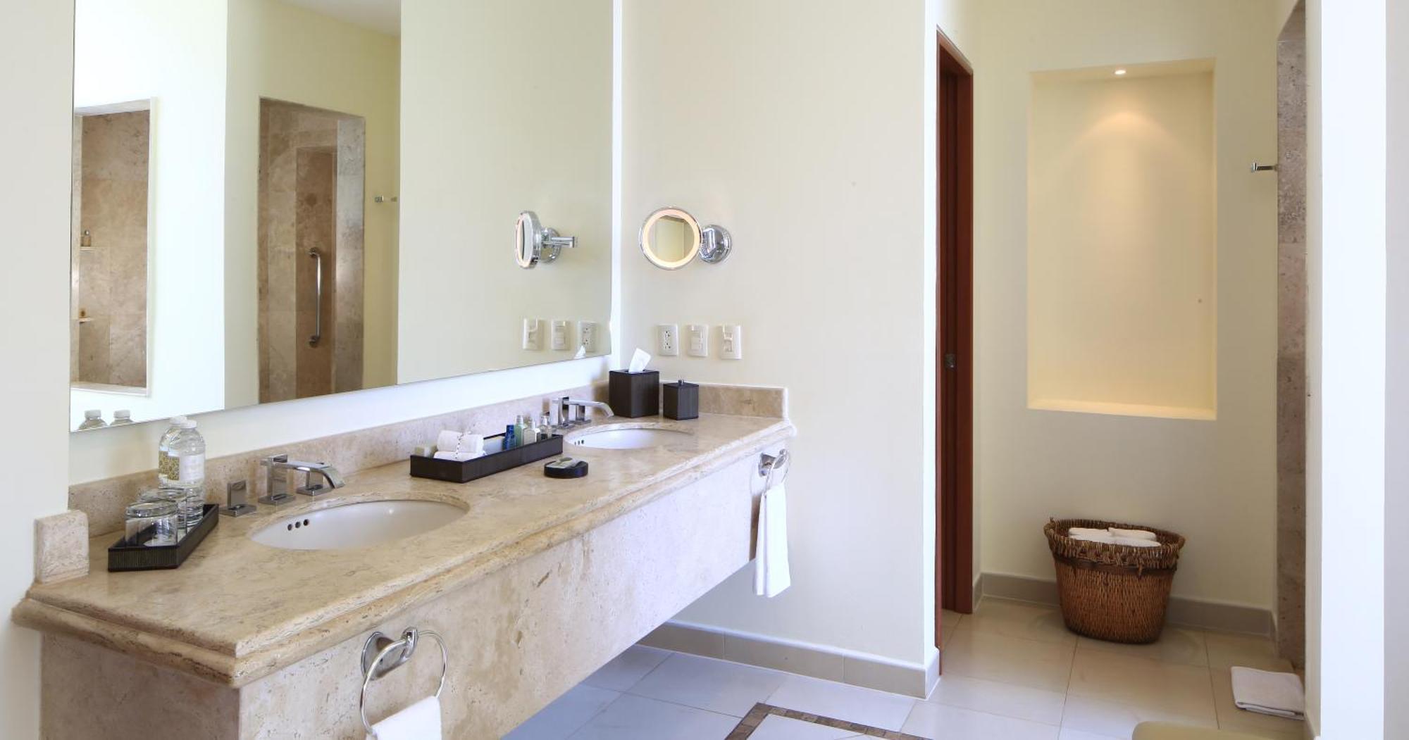1 Bedroom Governor Suite,1773697590:JPEG