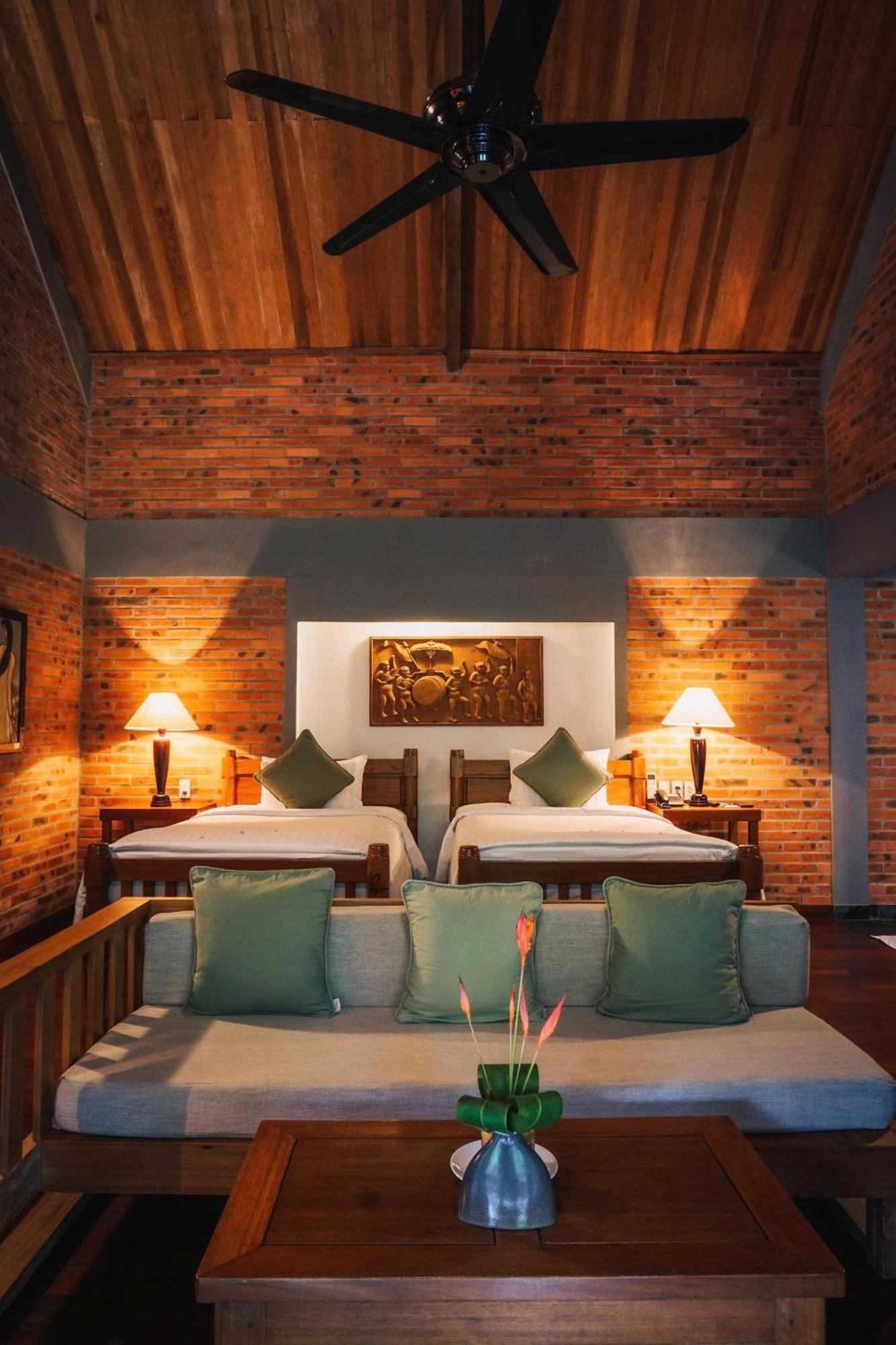 Tropical Villa Twin Benefit & Spa